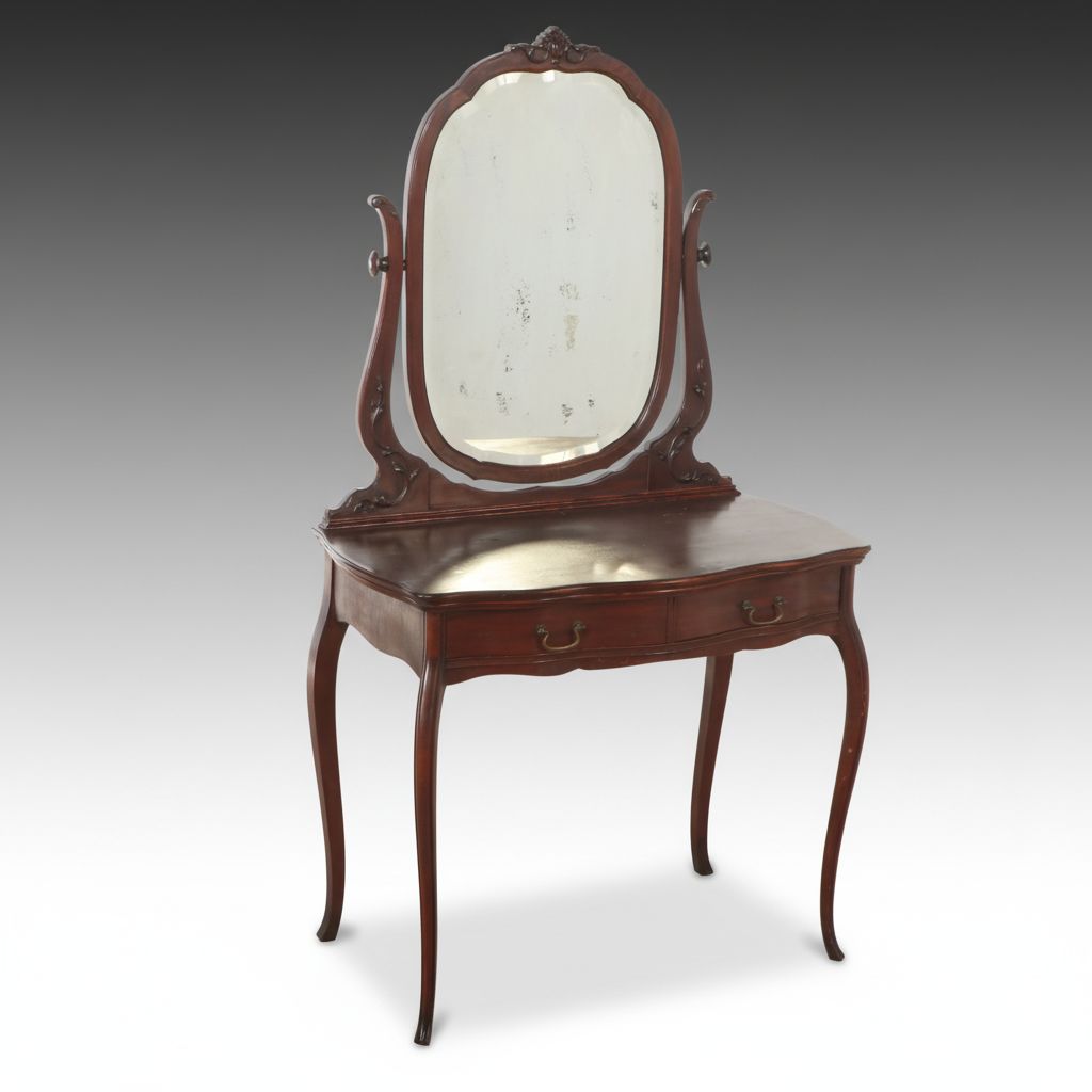 The Widdicomb Furniture Co Hepplewhite Style Mahogany Dressing Table