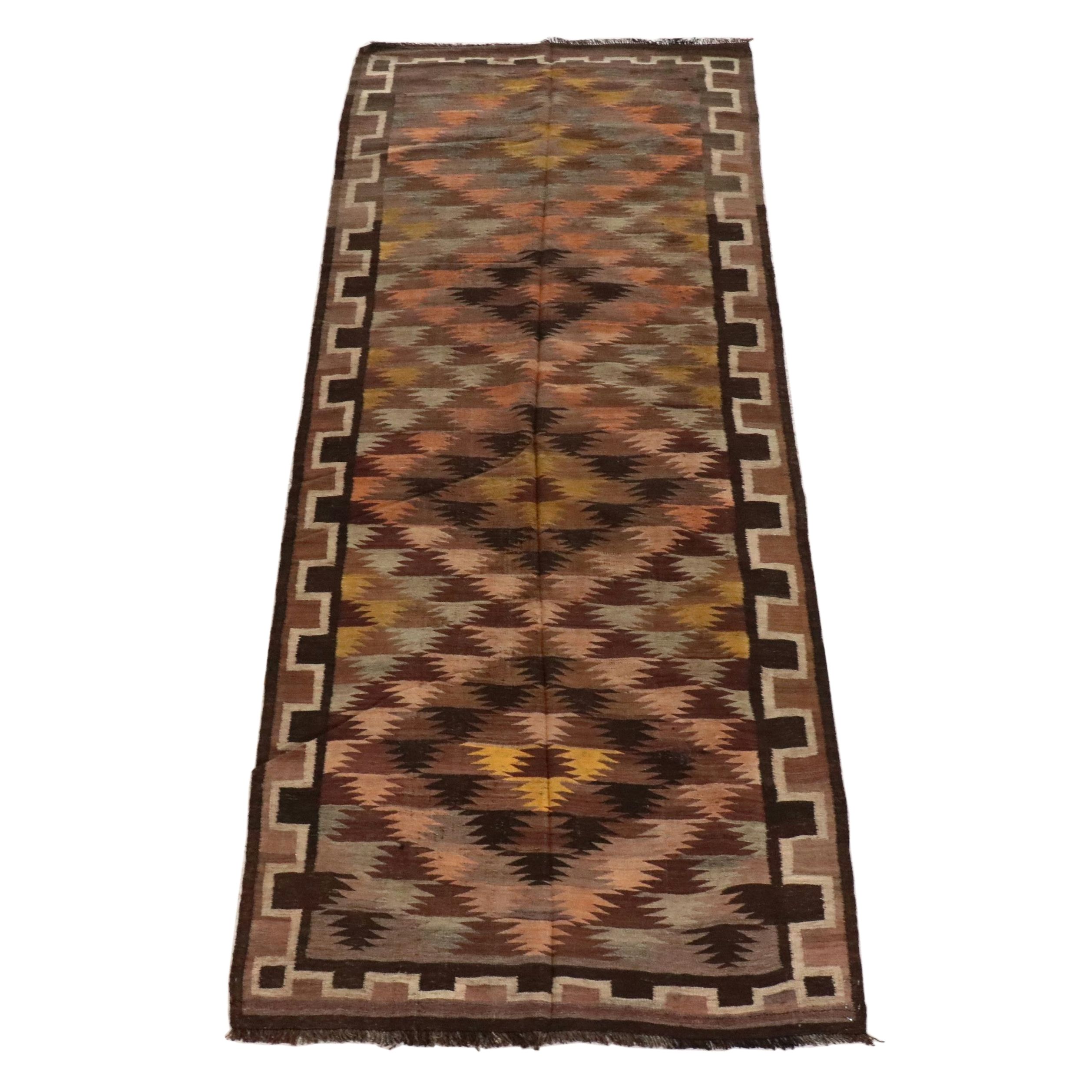 4'7 x 11'5 Handwoven Turkish Style Long Rug