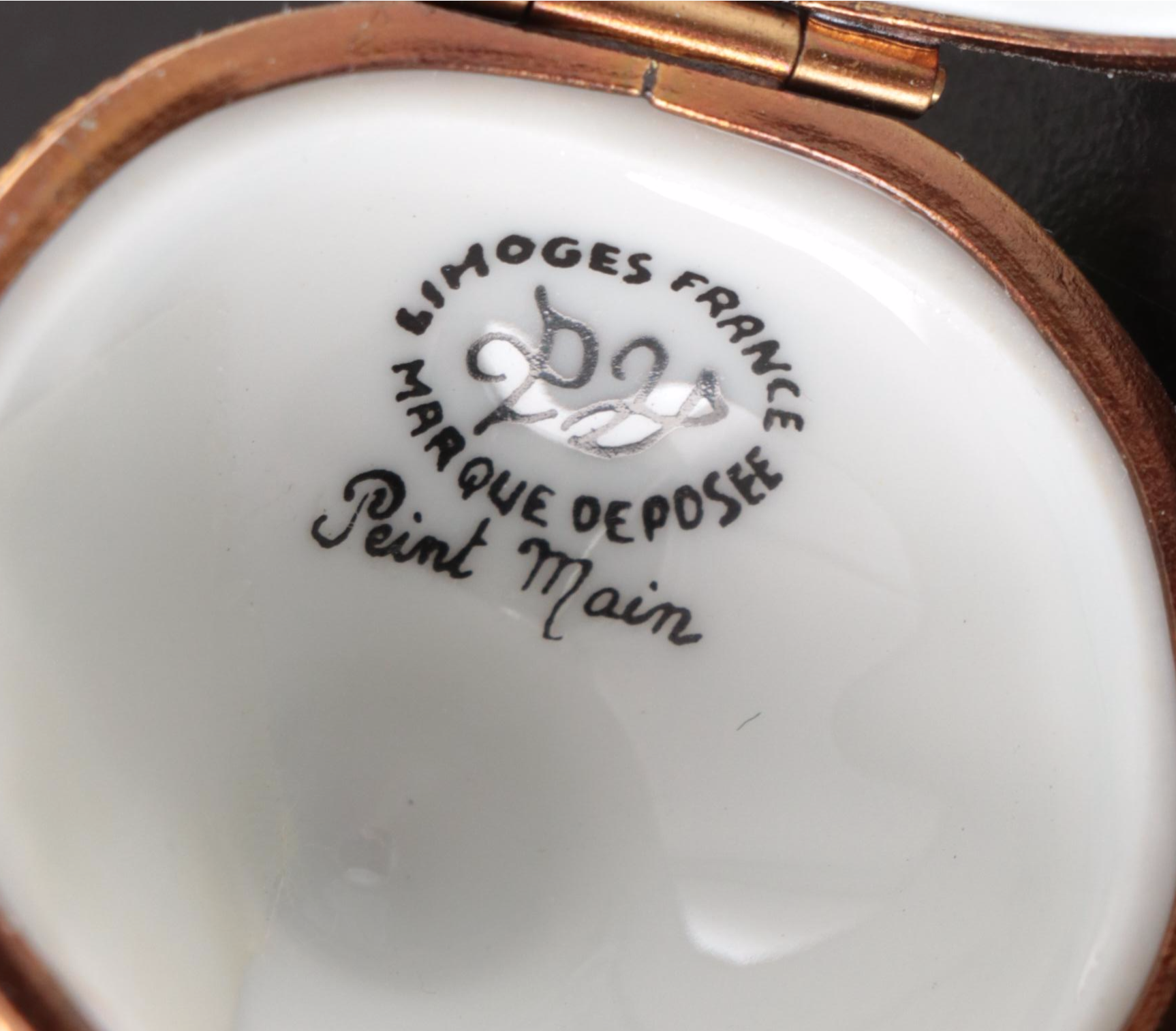 Tiffany & Co. Crystal Apple Paperweight with Other Table Accessories