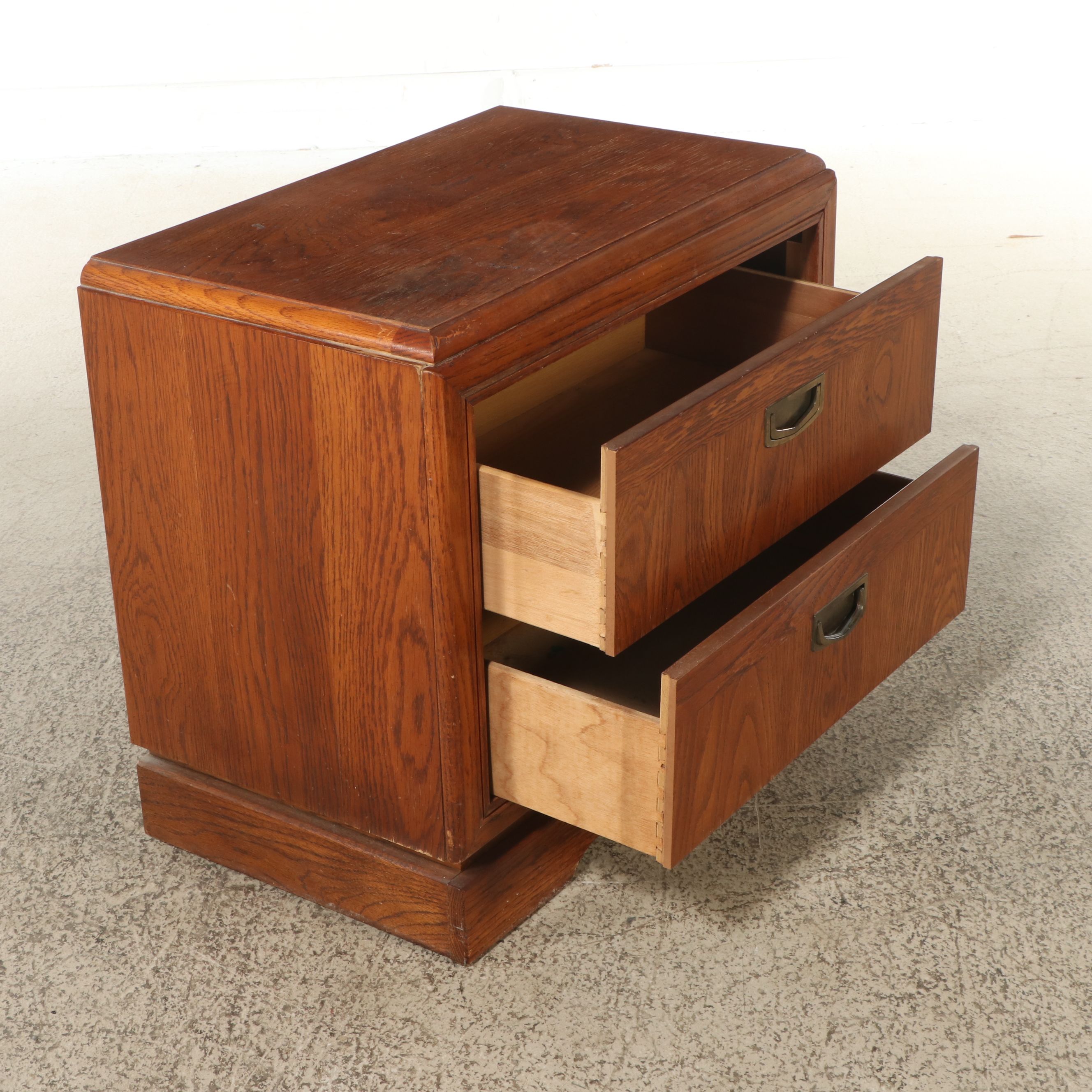 Bassett Mid Century Modern Campaign Style Oak Headboard and Nightstand