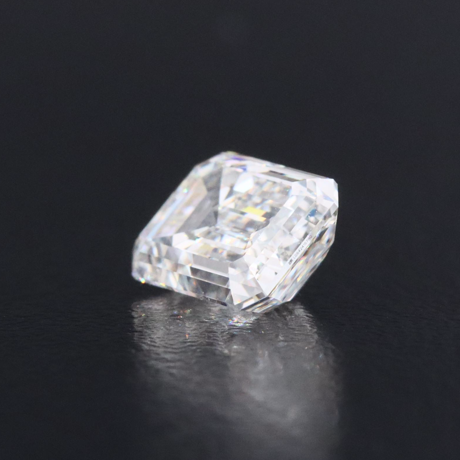 Loose 1.72 CT Lab Grown Diamond with IGI Report