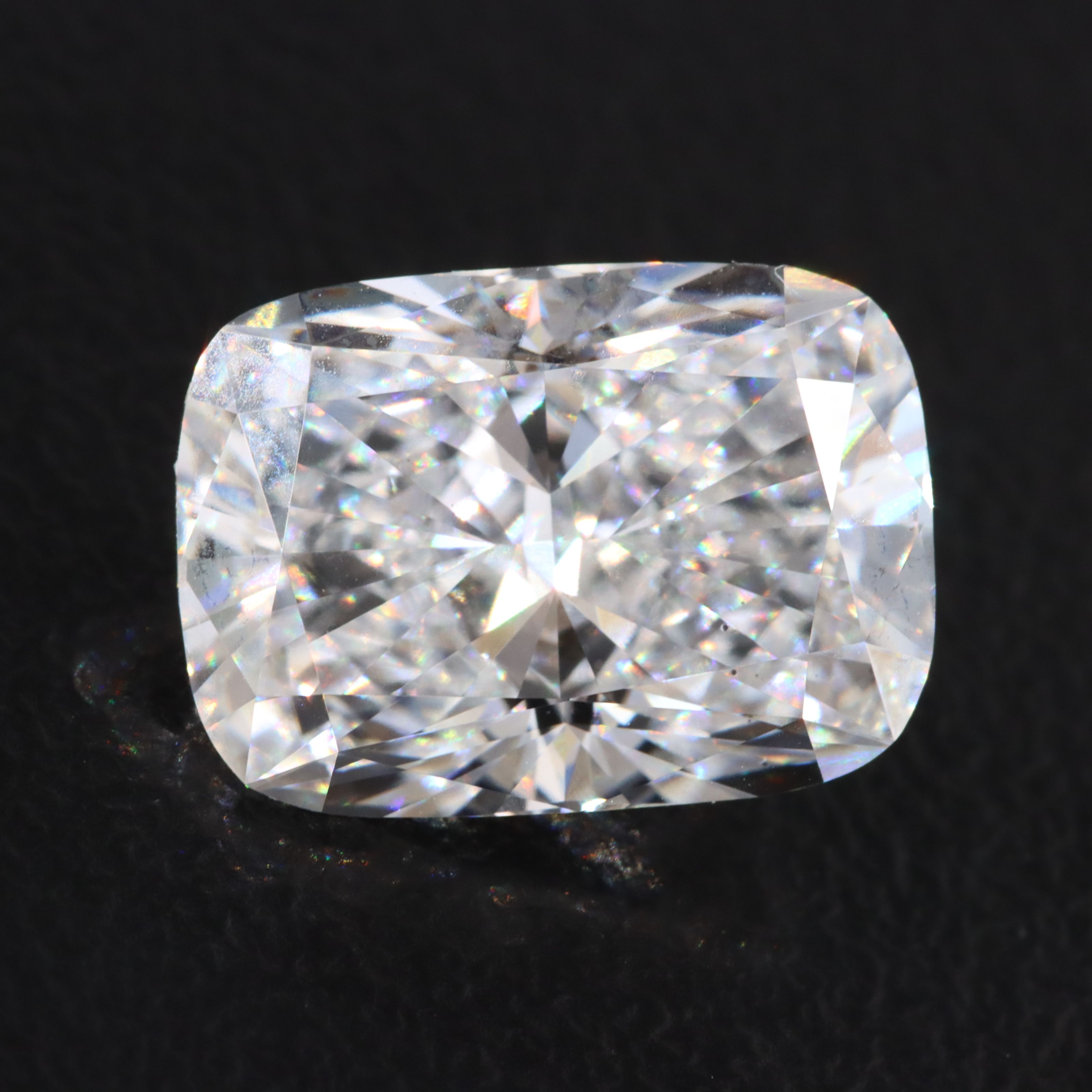 Loose 4.07 CT Lab Grown Diamond with IGI Report
