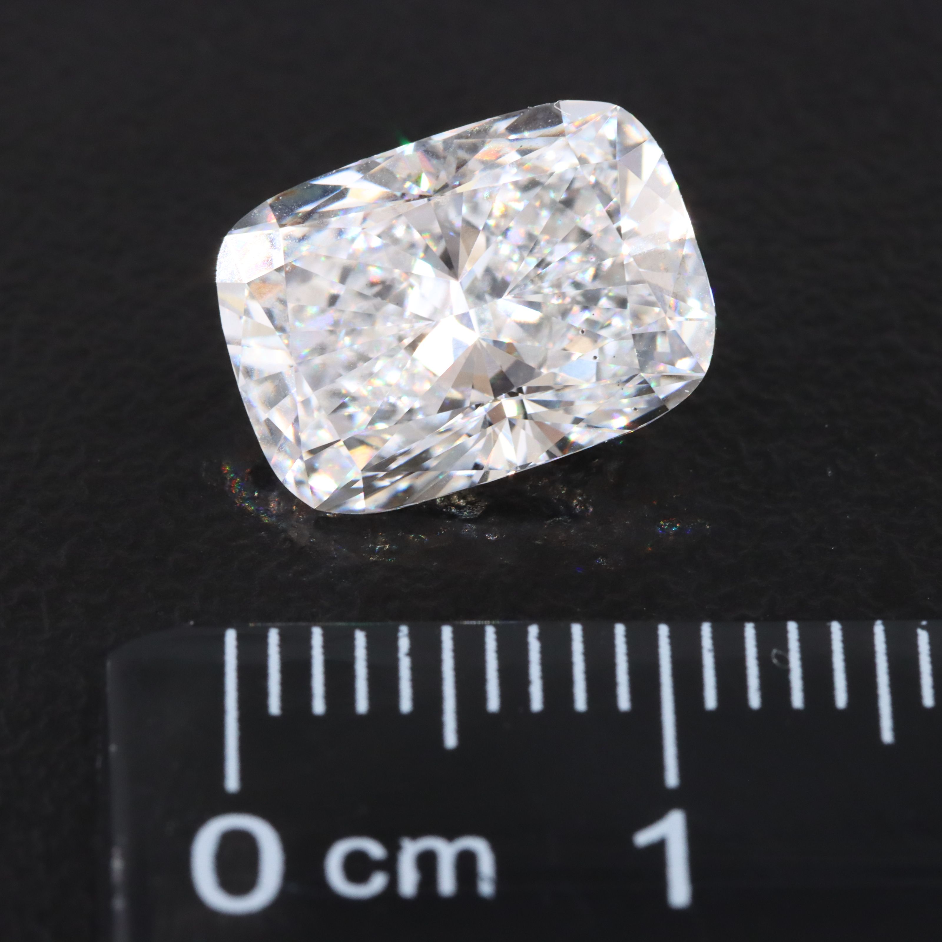 Loose 4.07 CT Lab Grown Diamond with IGI Report