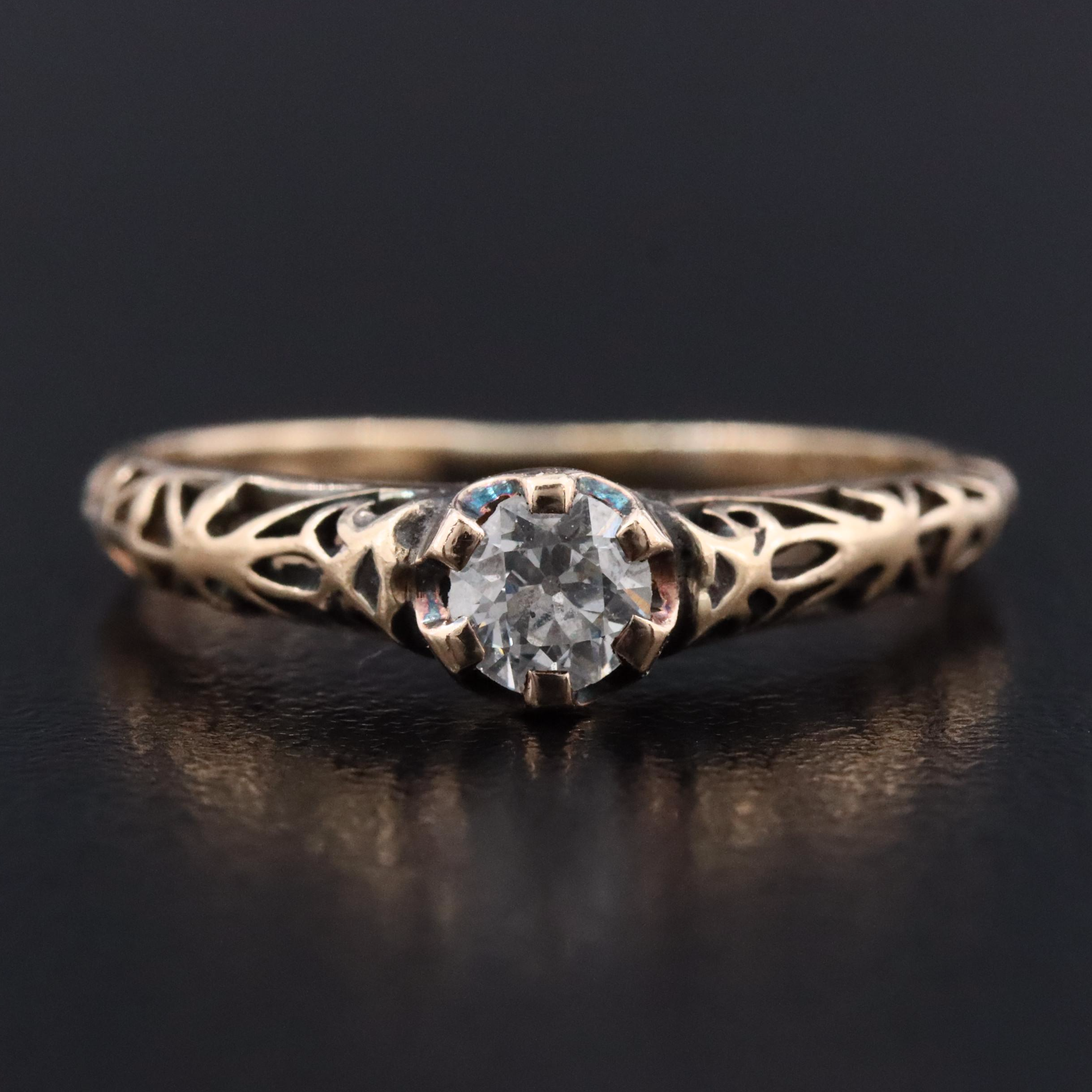 Vintage 14K 0.23 CT Diamond Solitaire Ring