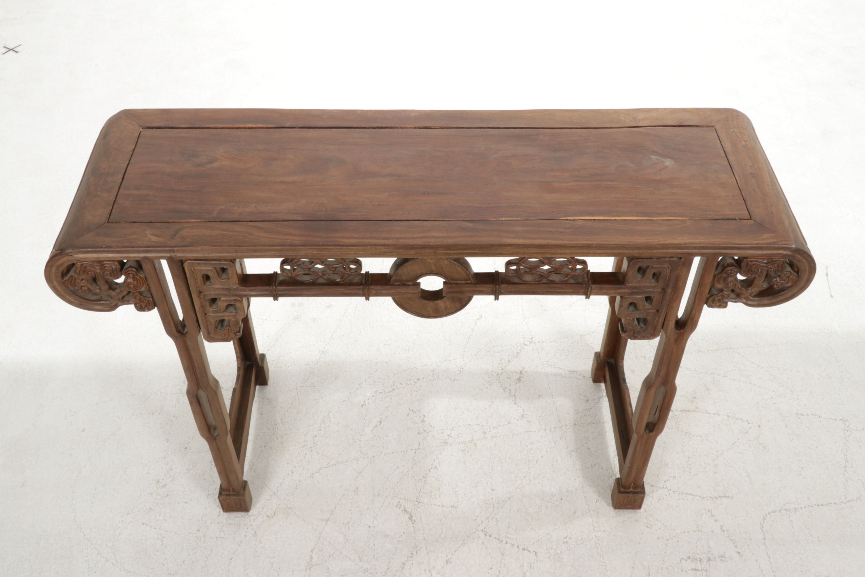 Chinese Hand-Carved Ming Style Rosewood Altar Table, Early to Mid-20th Century