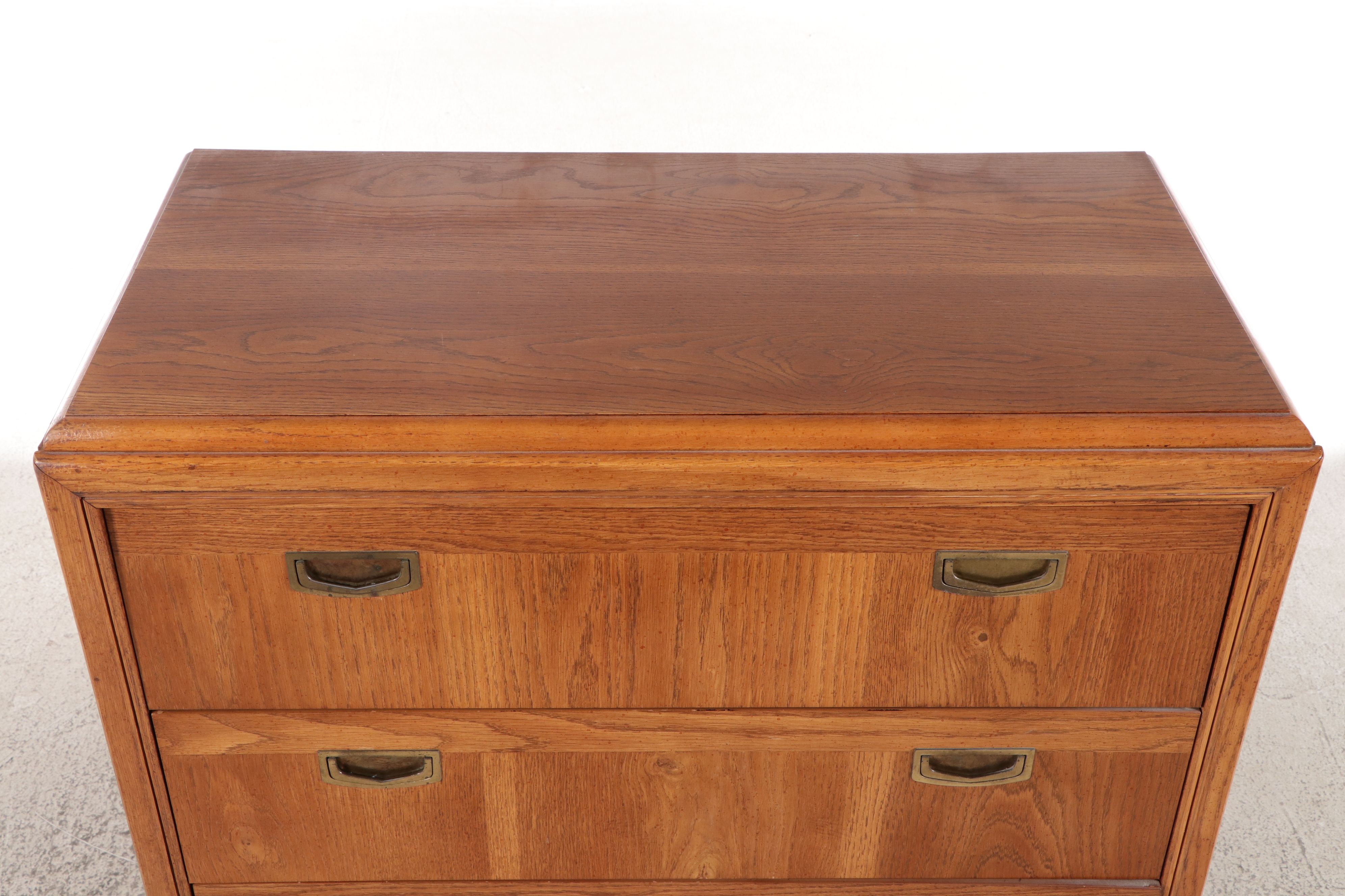 Bassett Mid Century Modern Campaign Style Oak Chest of Drawers