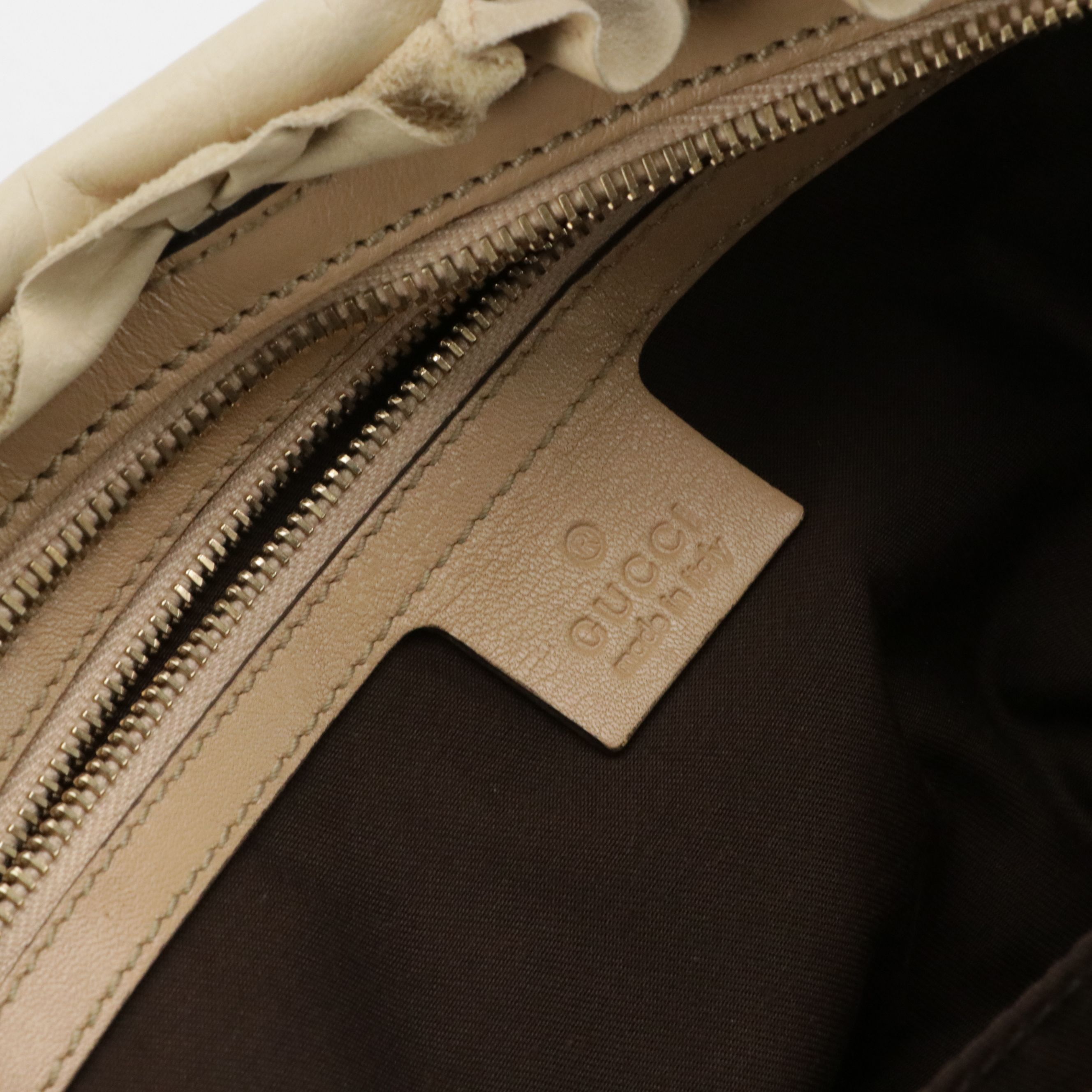 Gucci Sabrina Boston Bag in Nude Leather