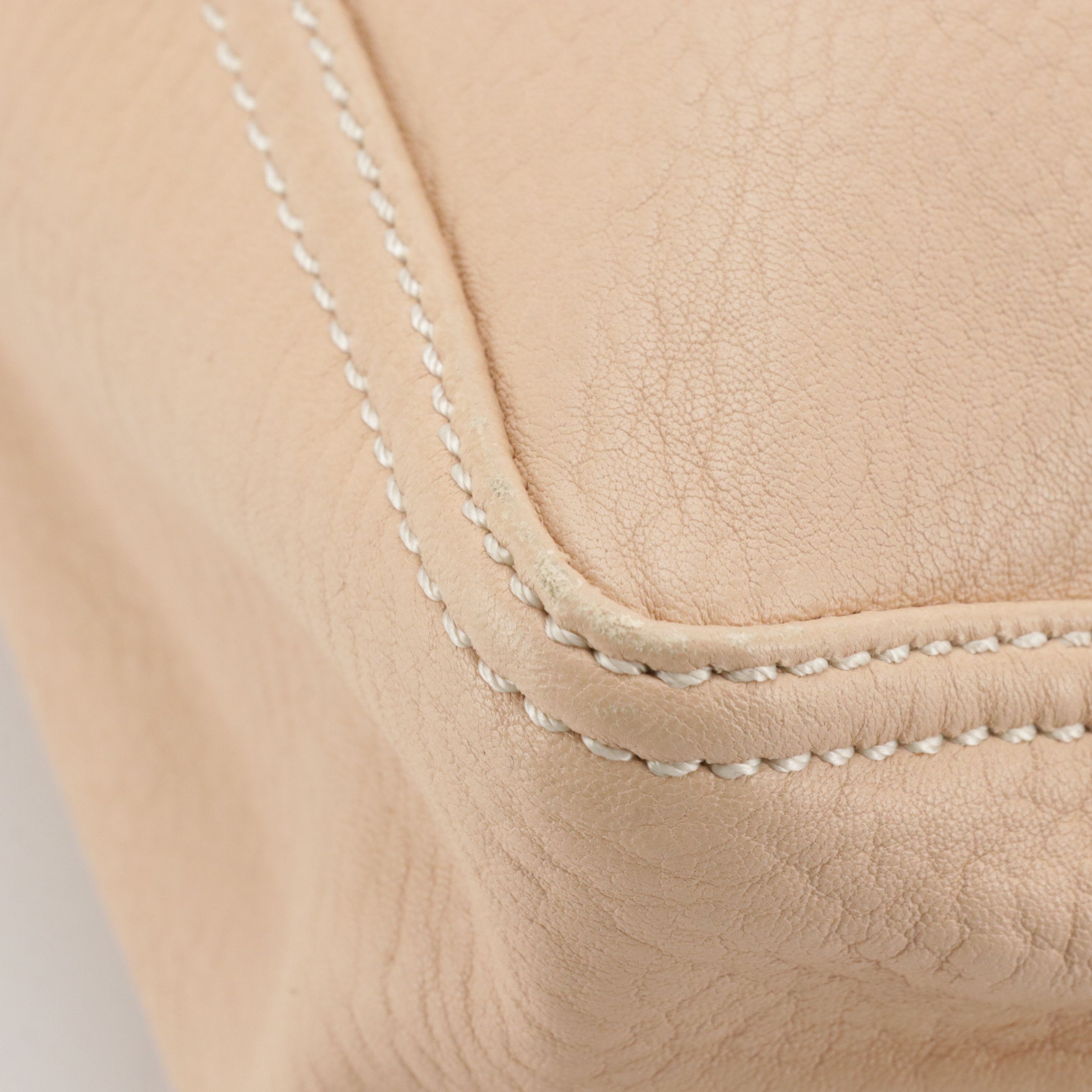 Fendi Handbag in Neutral Leather