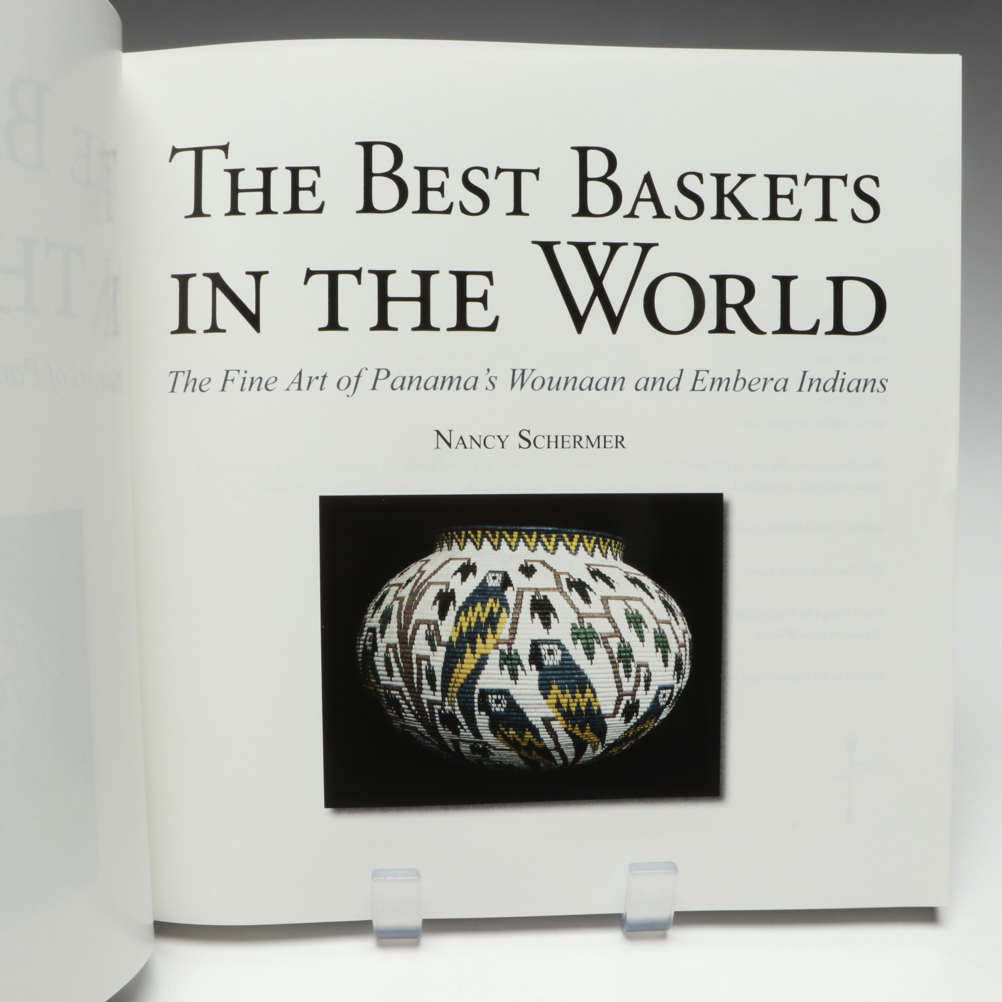 Panamanian Emberá-Wounaan Chunga Fiber Figural Adornments and Basket