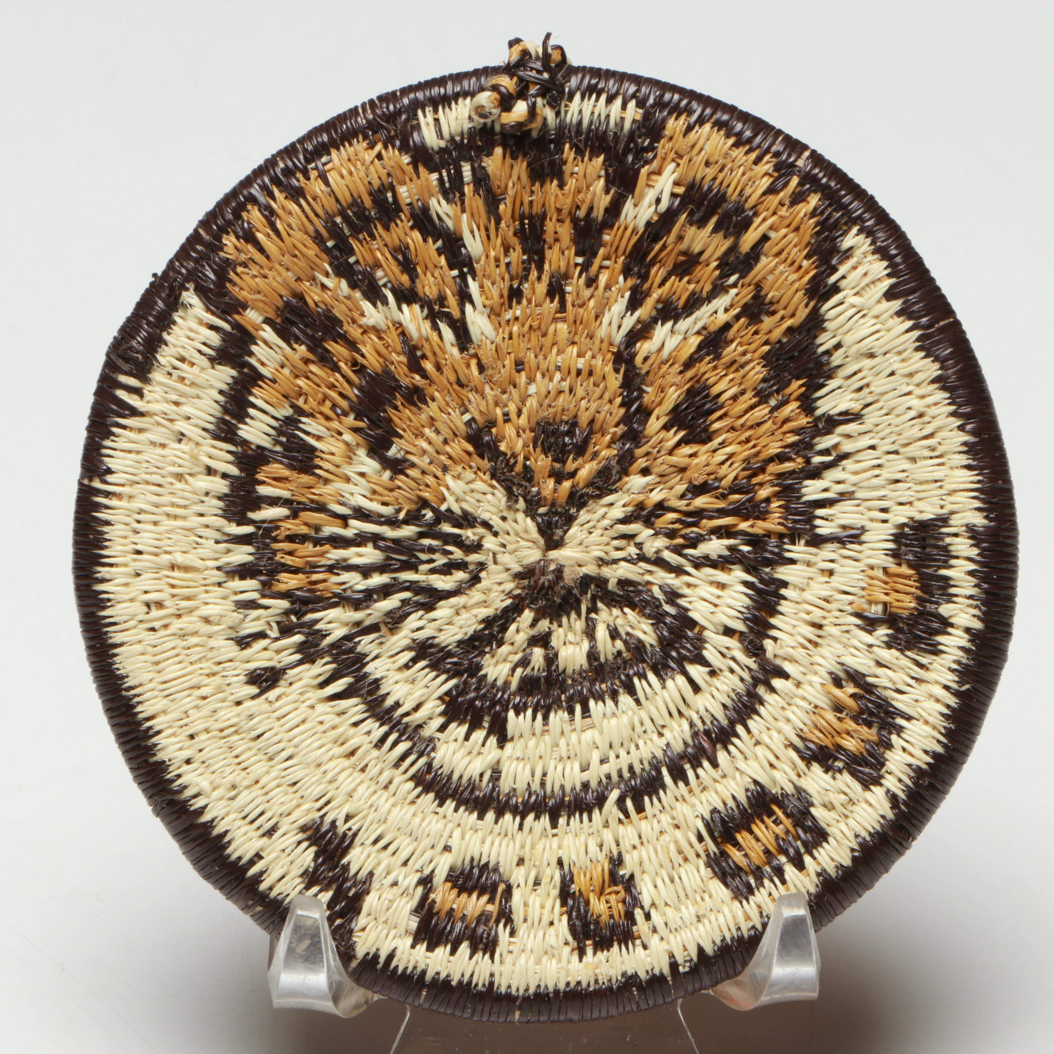 Panamanian Emberá-Wounaan Chunga Fiber Figural Adornments and Basket