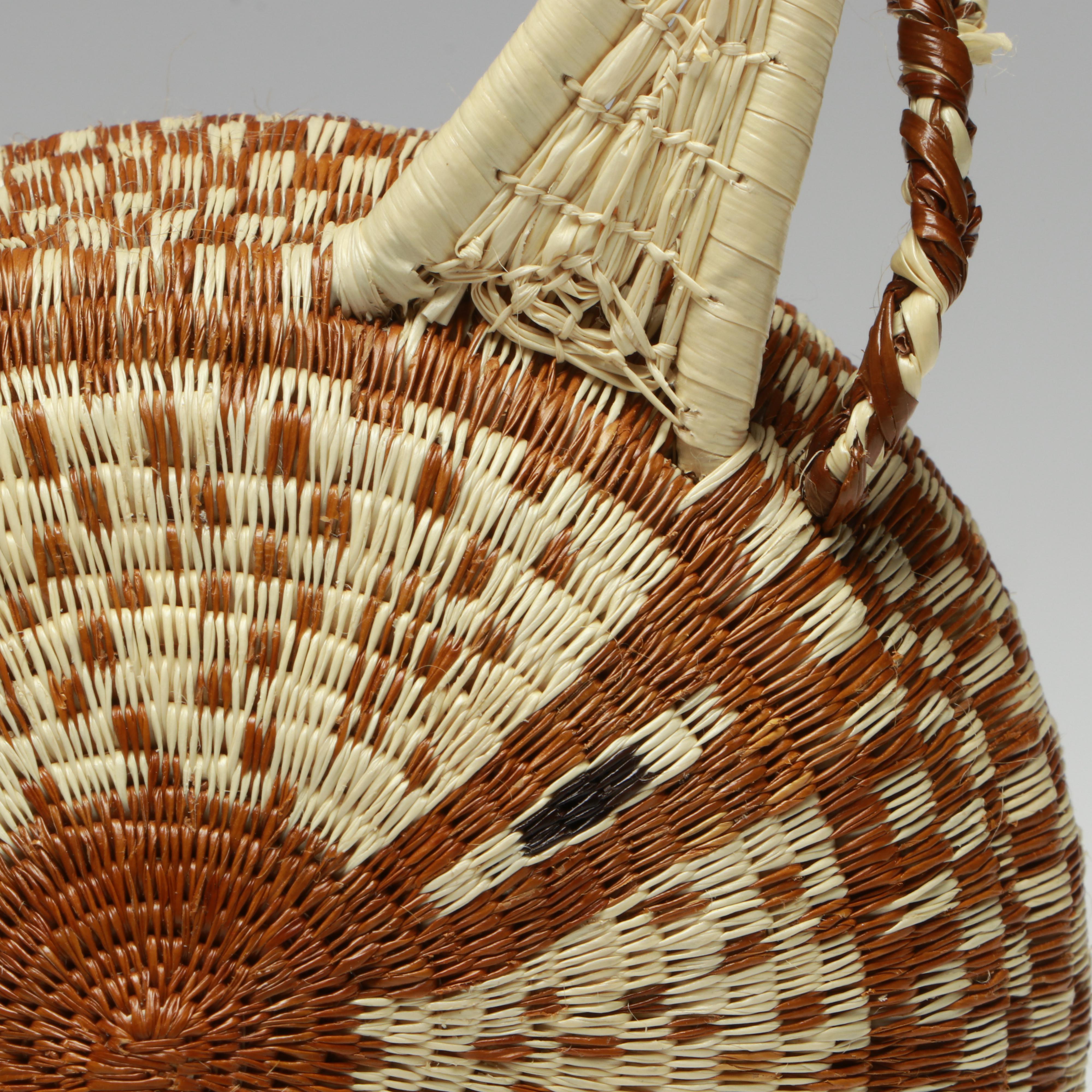 Panamanian Emberá-Wounaan Chunga Fiber Figural Adornments and Basket