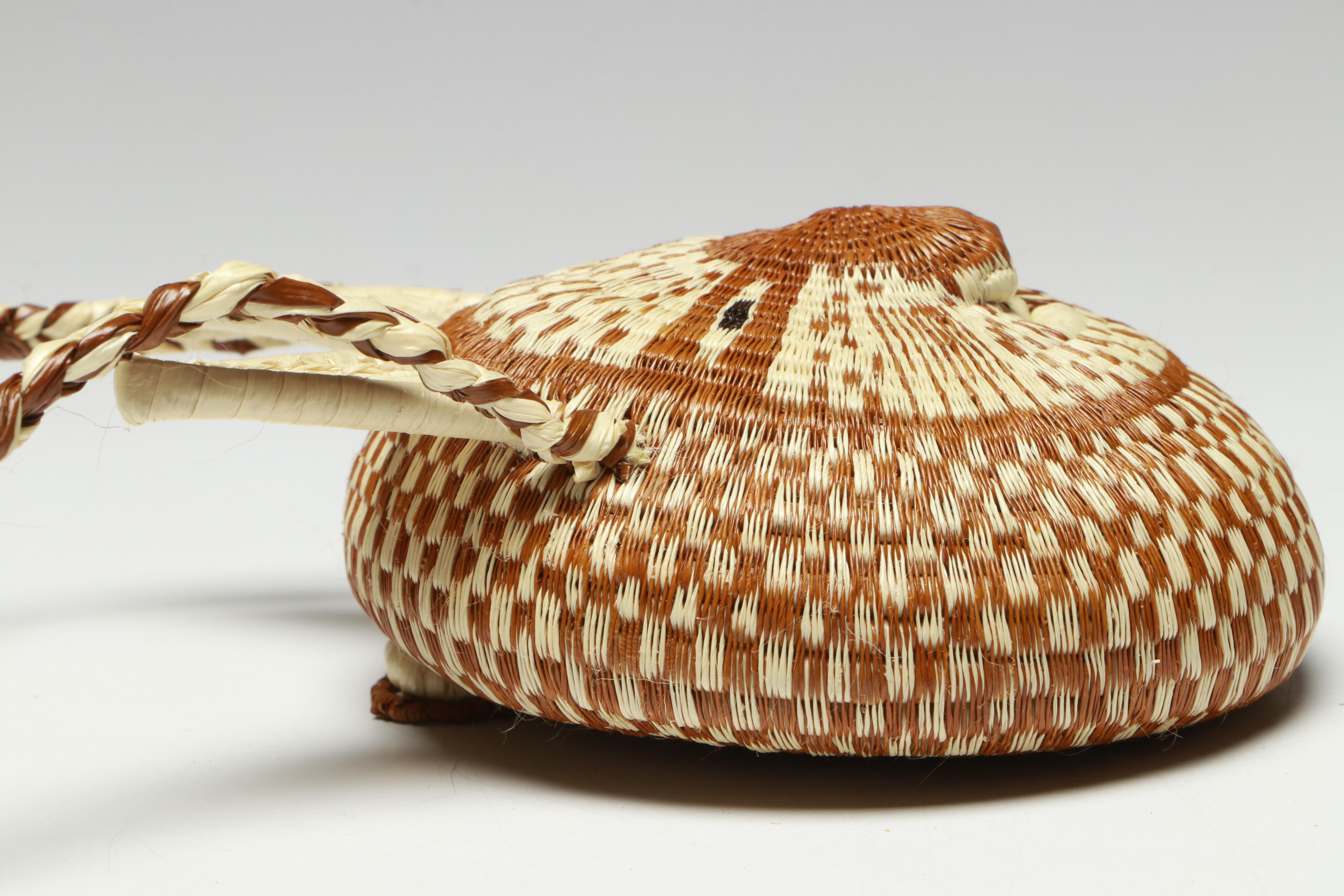 Panamanian Emberá-Wounaan Chunga Fiber Figural Adornments and Basket