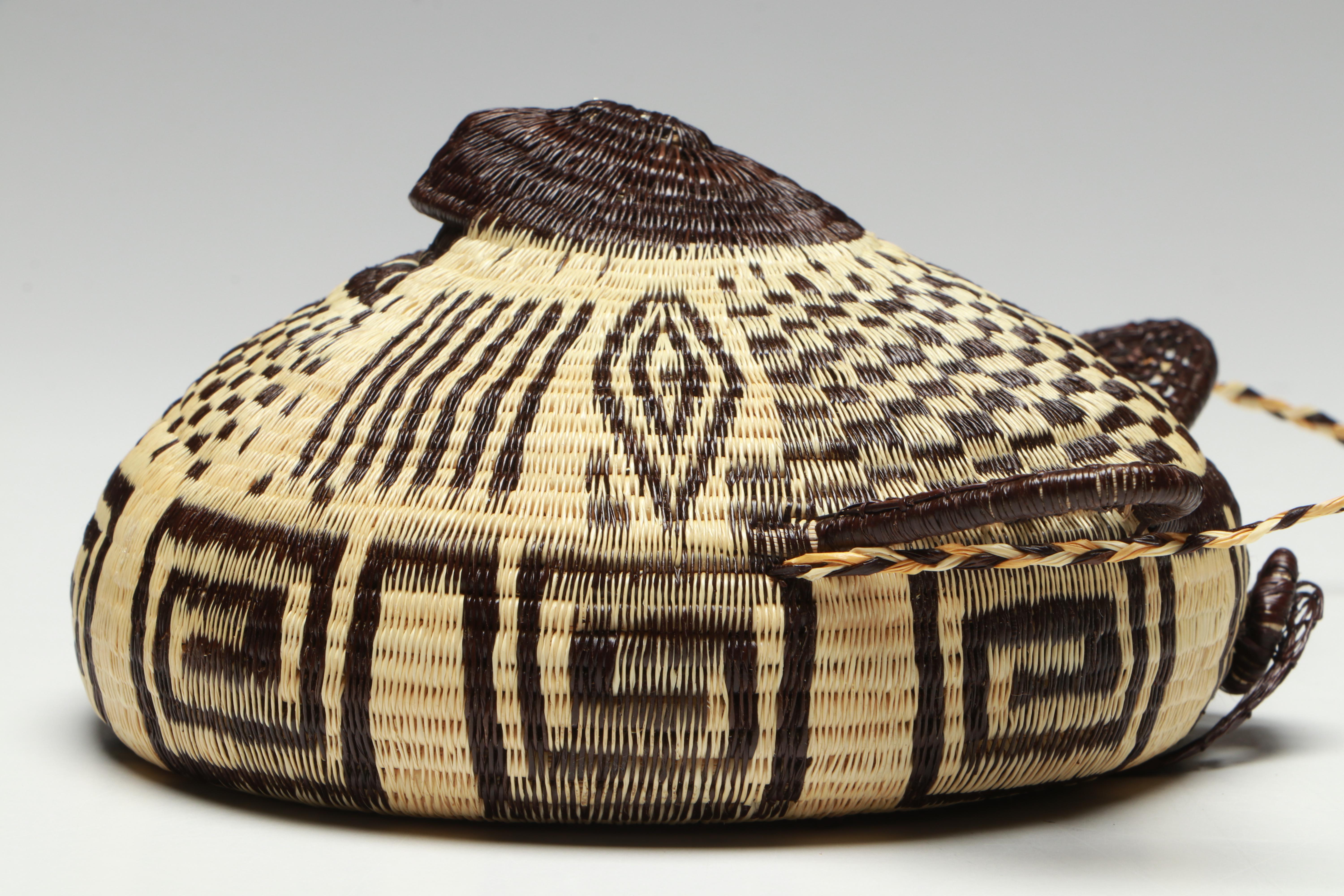 Panamanian Emberá-Wounaan Chunga Fiber Figural Adornments and Basket