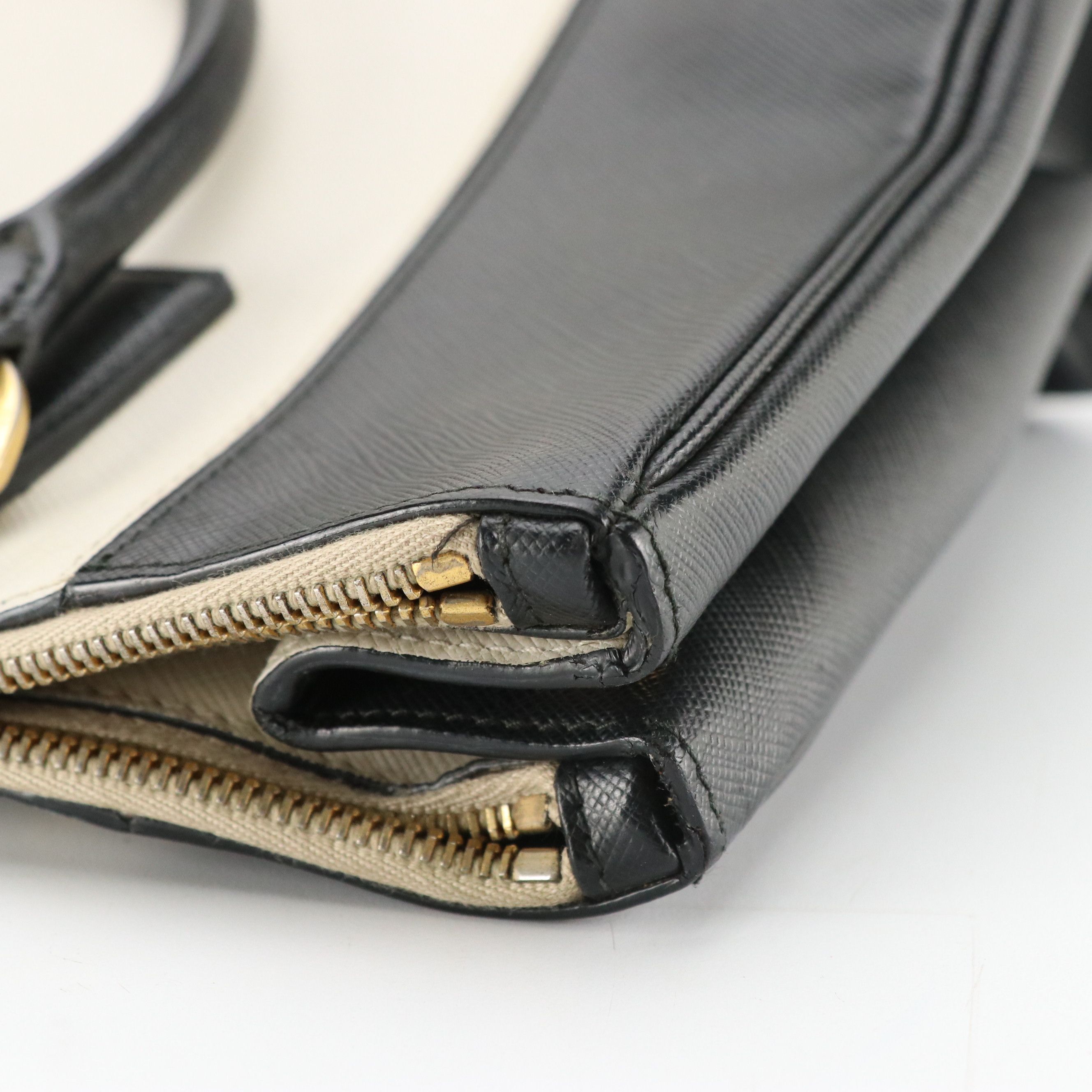 Prada Double Zip Galleria Tote in Dark Blue and White Saffiano Lux Leather