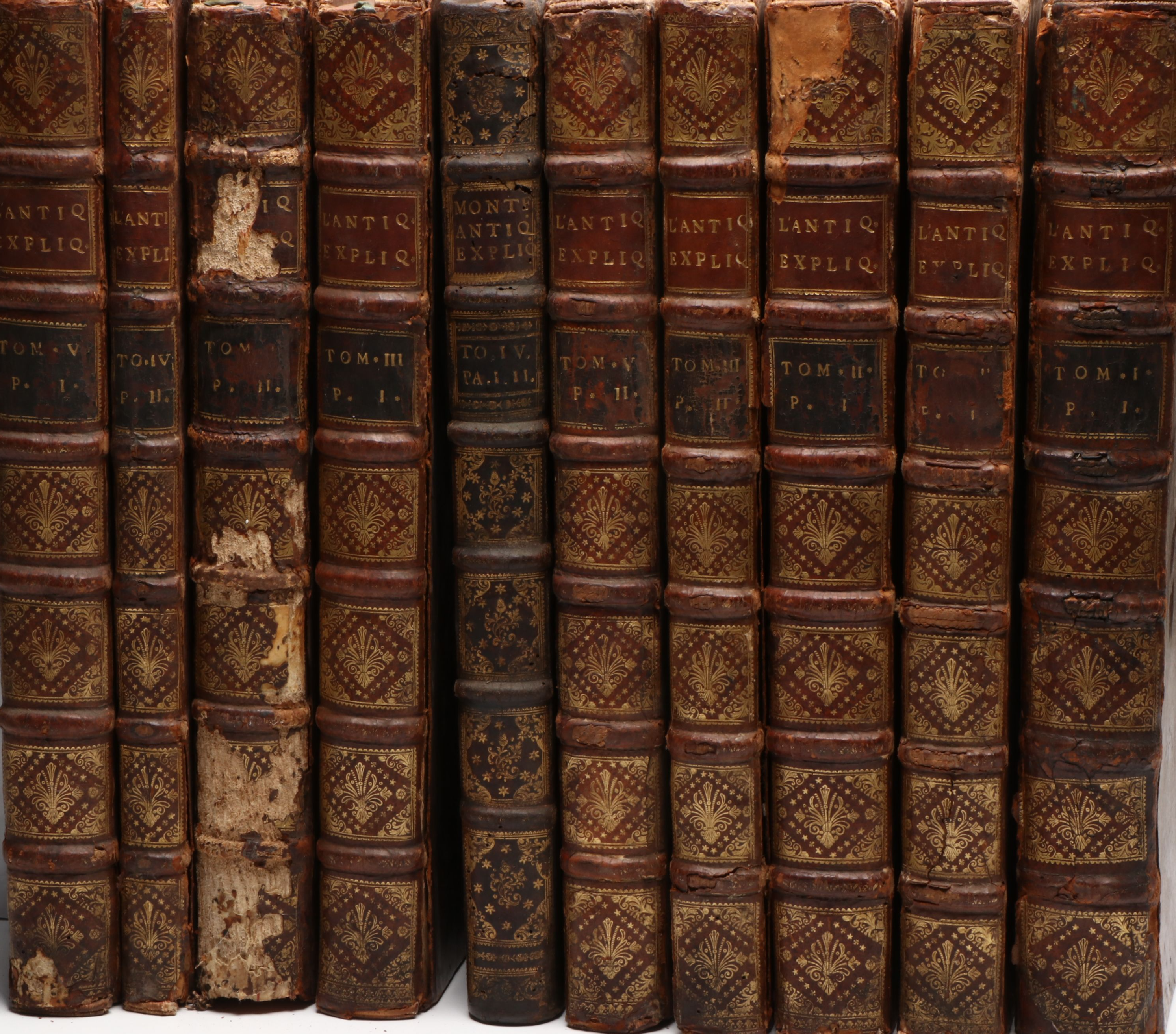"L'Antiquité expliquée et représentée en figures" Complete Set by Montfaucon
