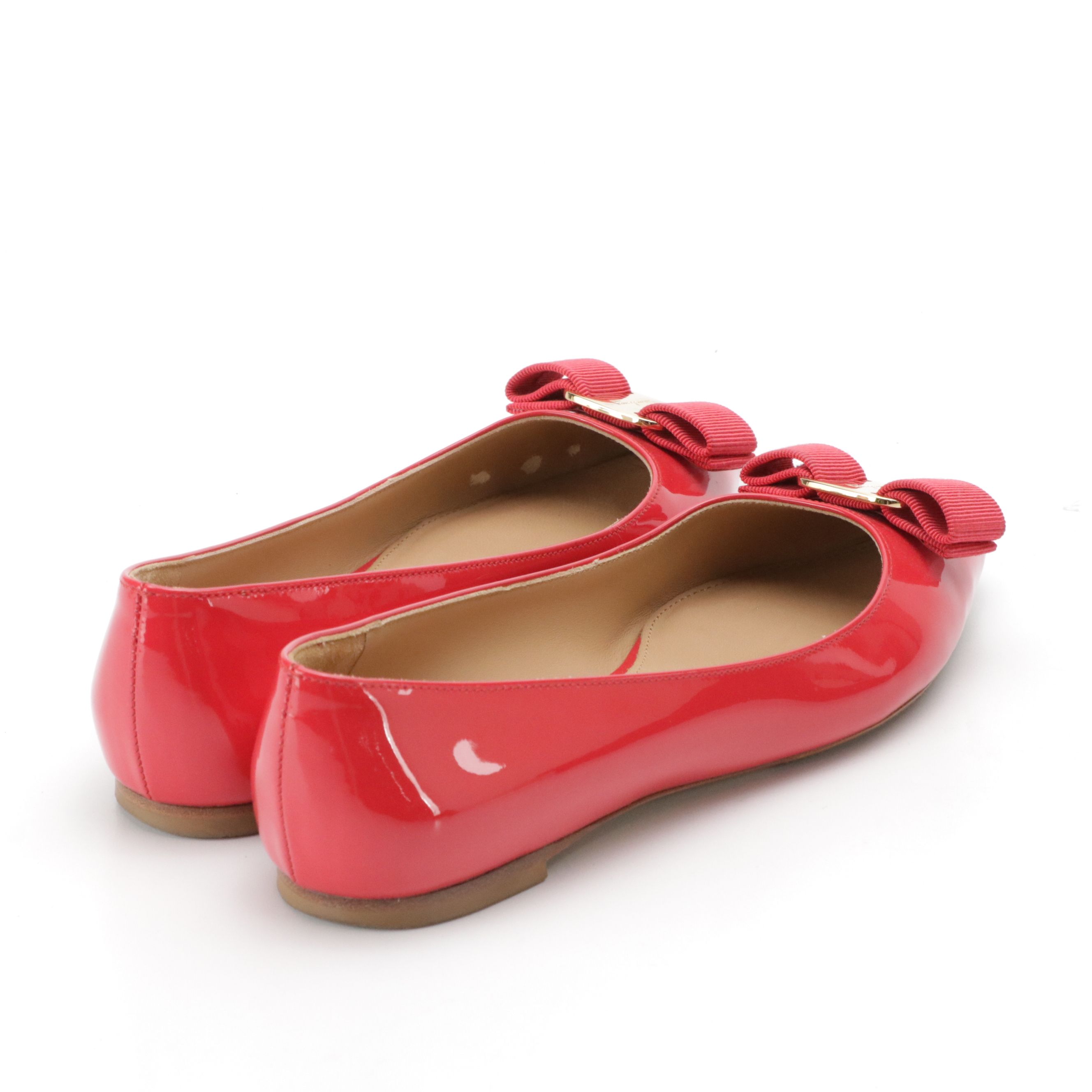 Salvatore Ferragamo Emy Flats in Pamplona Patent Leather with Box