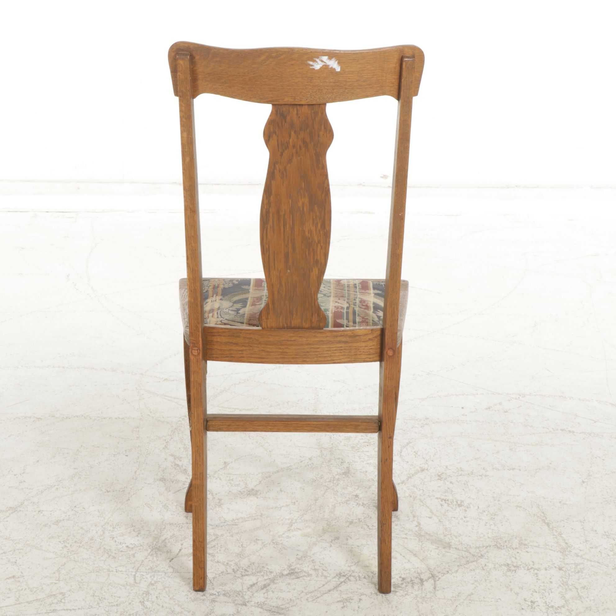 Quartersawn Oak Side Chair, Early 20th Century