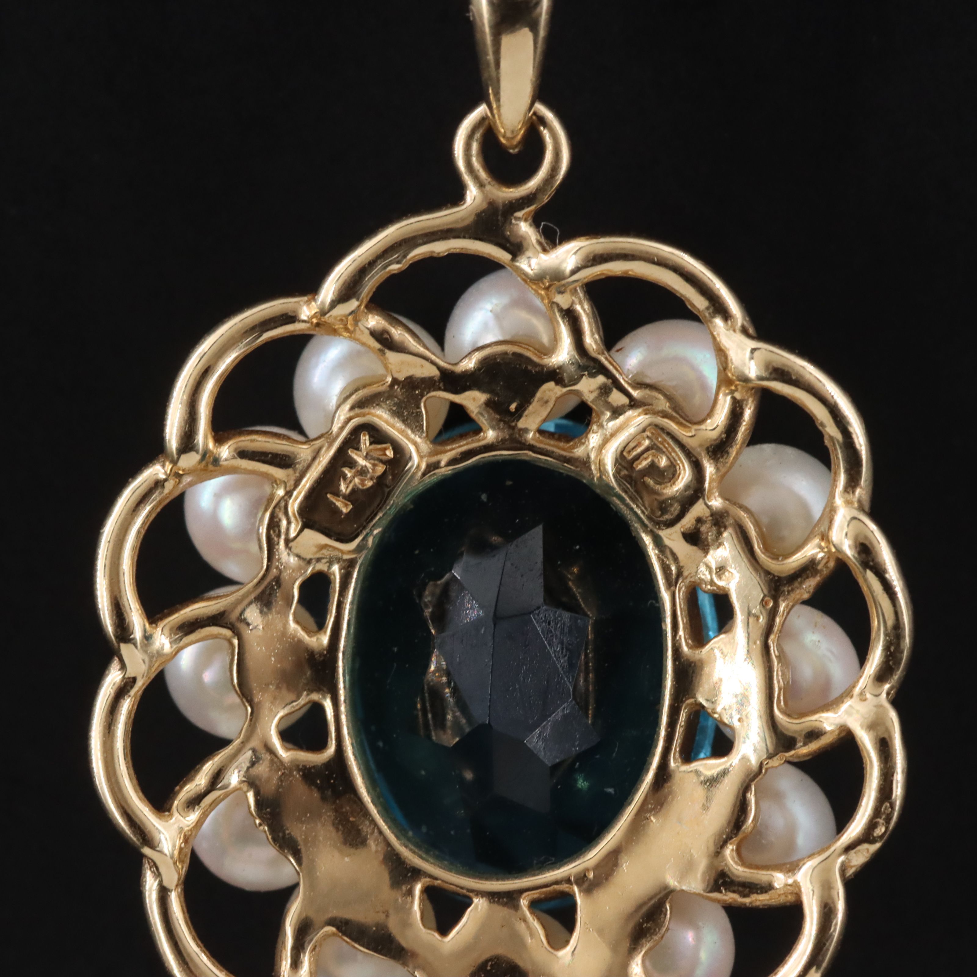 14K Topaz and Pearl Pendant