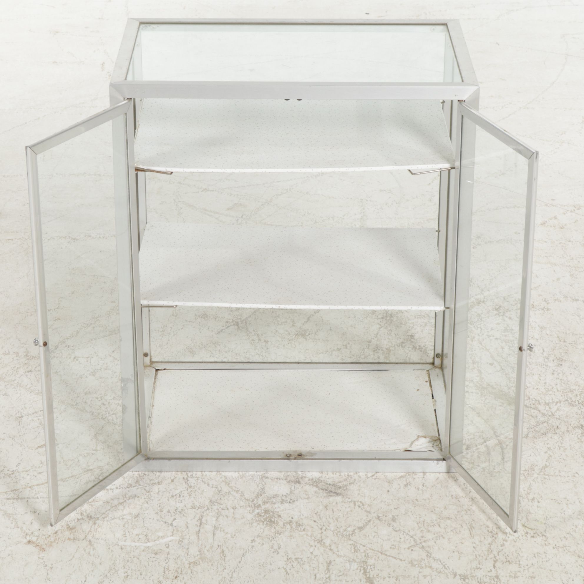 Metal Framed Glass Tabletop Display Cabinet