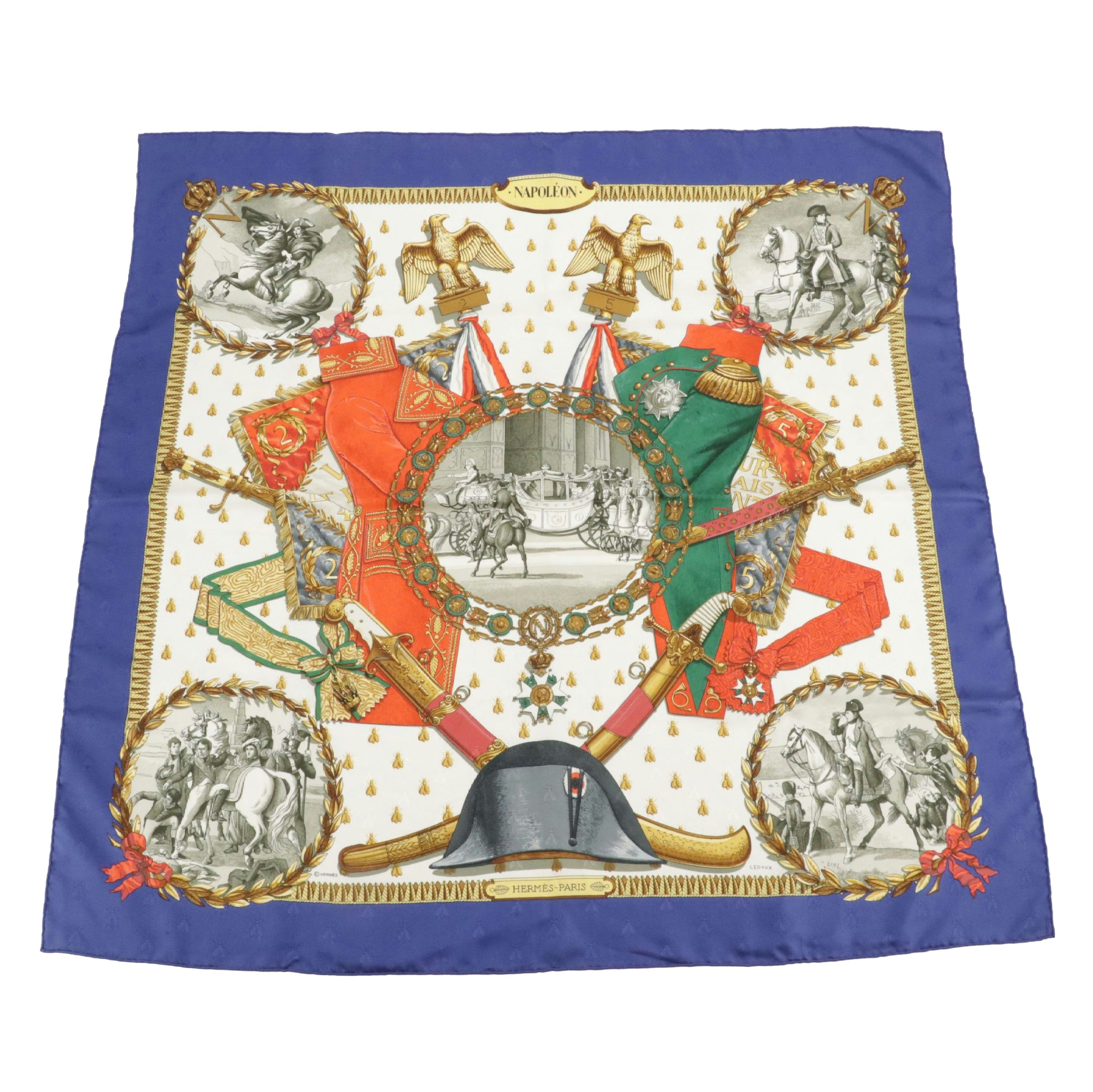 Hermès "Napoléon" Scarf 90 in Silk Bee Jacquard with Gift Box