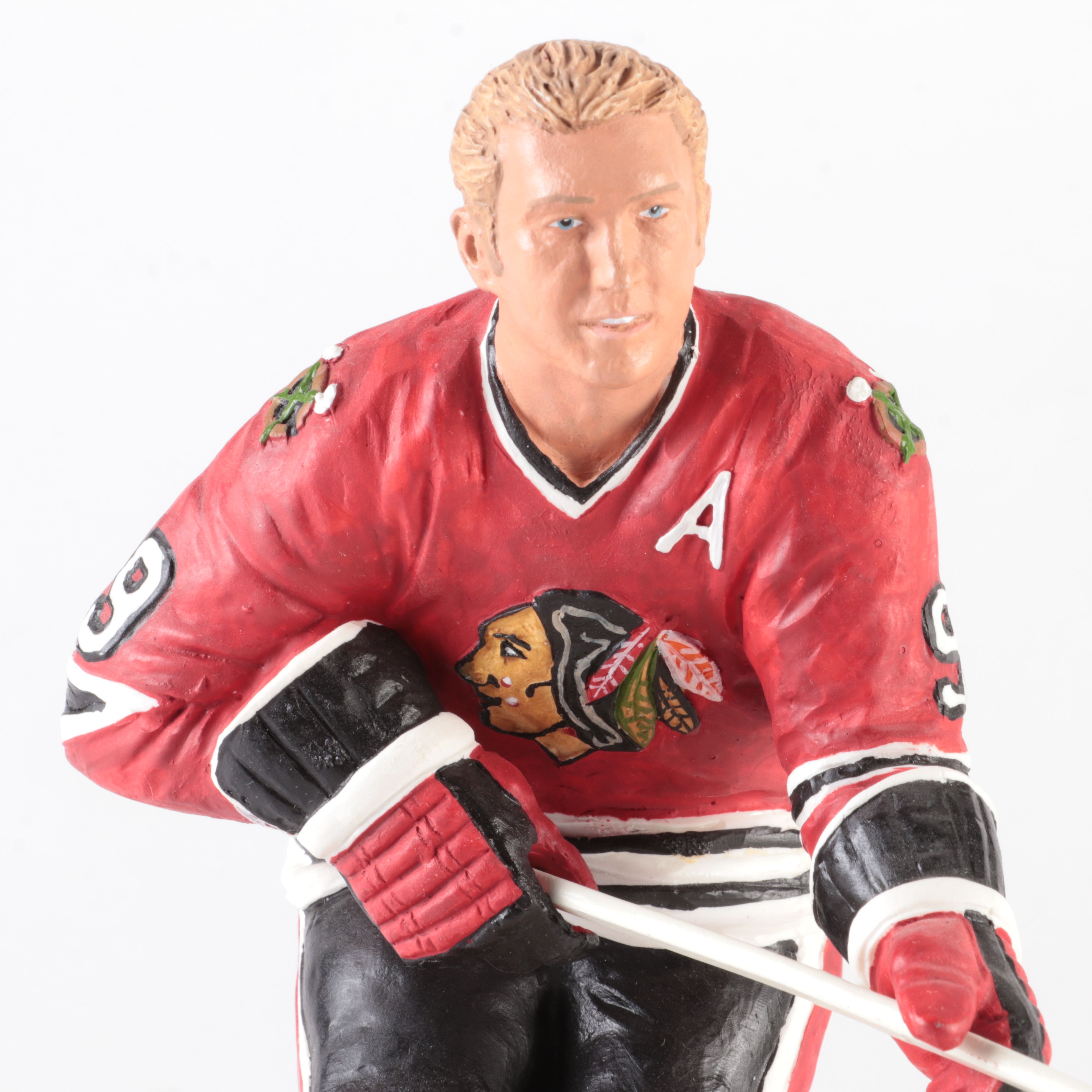 Bobby Hull Statue Display with Signature and COA, Gartlan