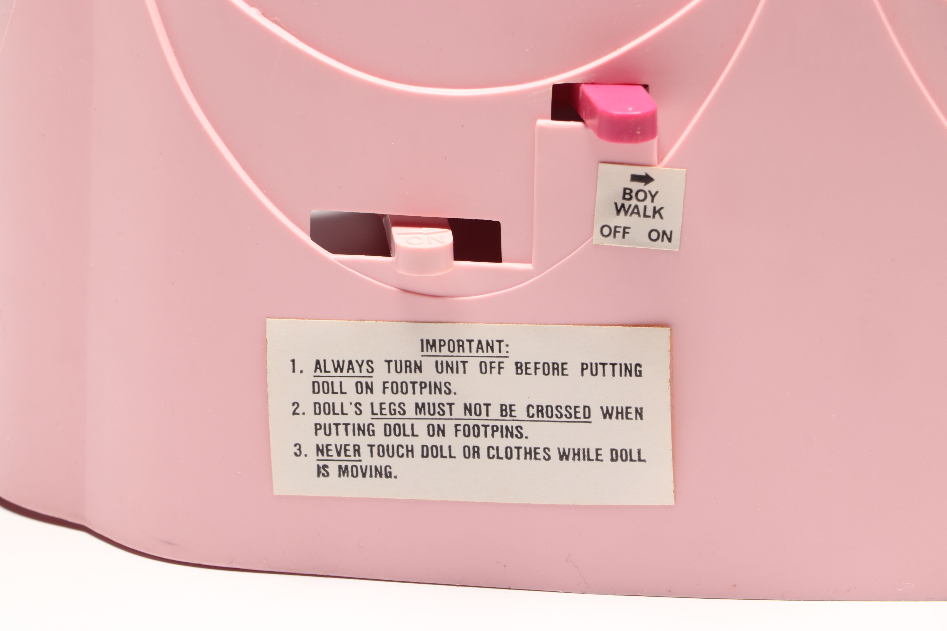 Topper "Dawn Beauty Pageant" Doll Runway Mechanical Playset