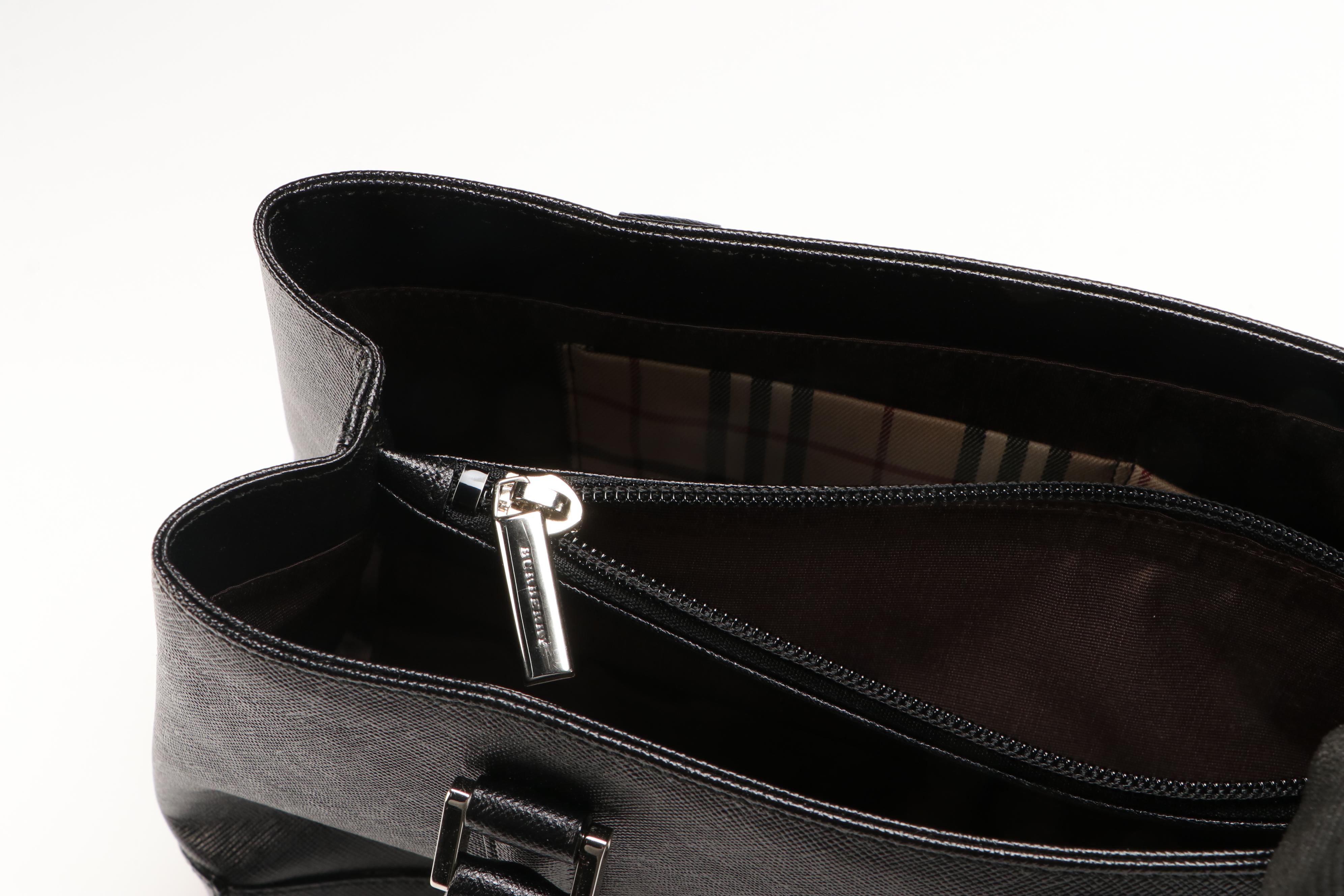 Burberry Tote Bag in Black Saffiano Leather