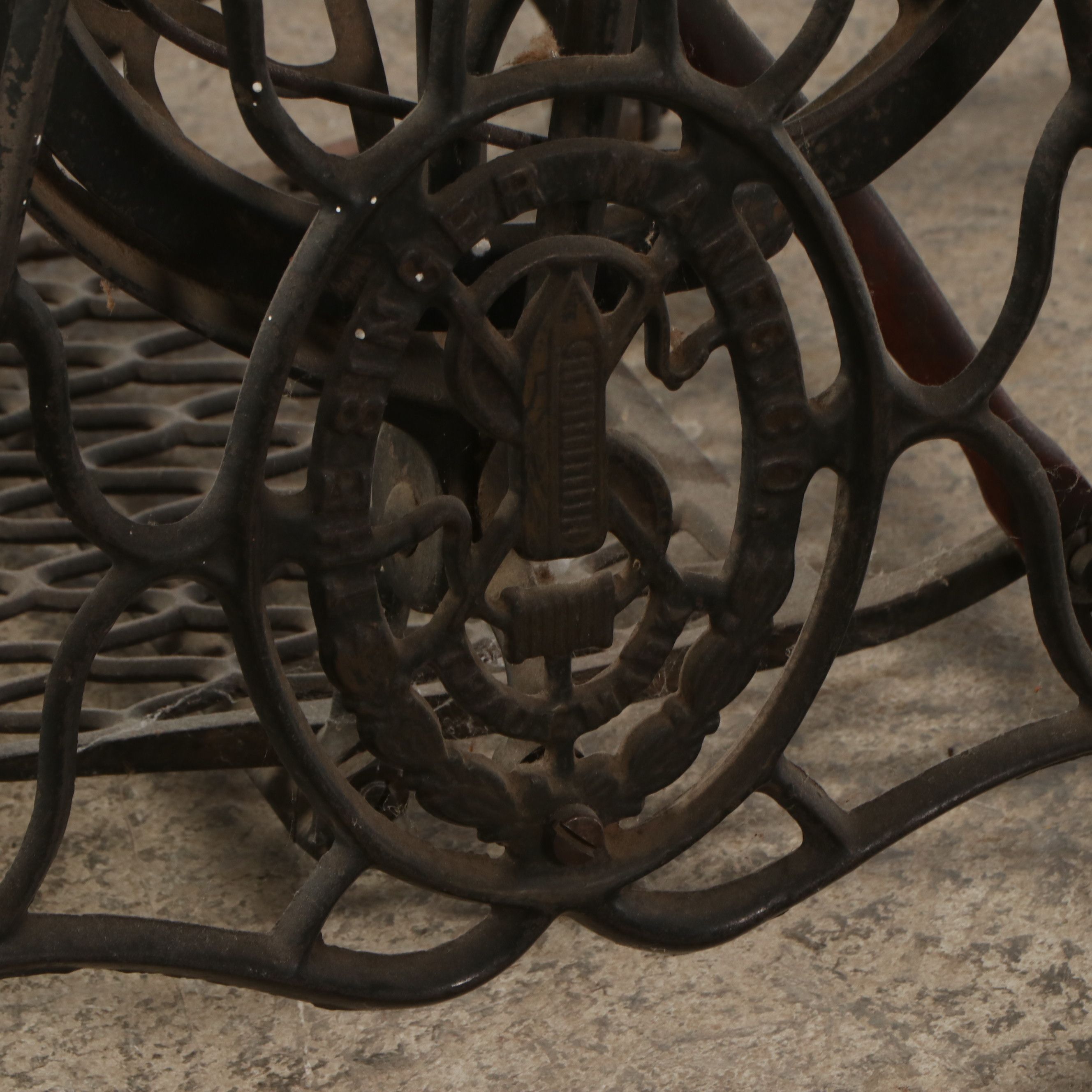 Singer Model 27 Sewing Machine with Oak Five-Drawer Treadle Table, c. 1909