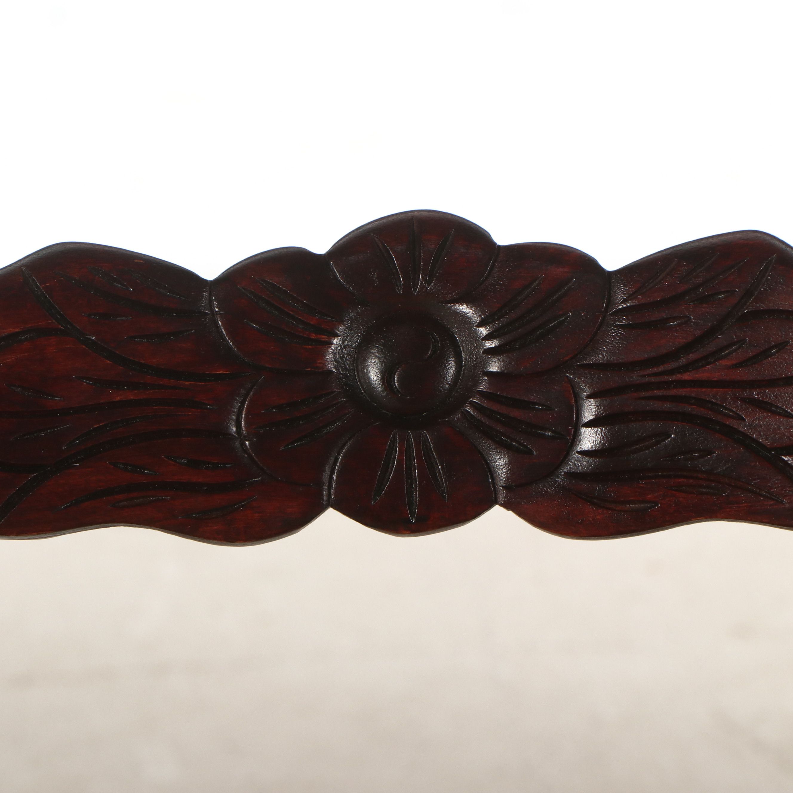 Set of Four Duncan Phyfe Style Carved Mahogany Finish Ribbon Back Chairs