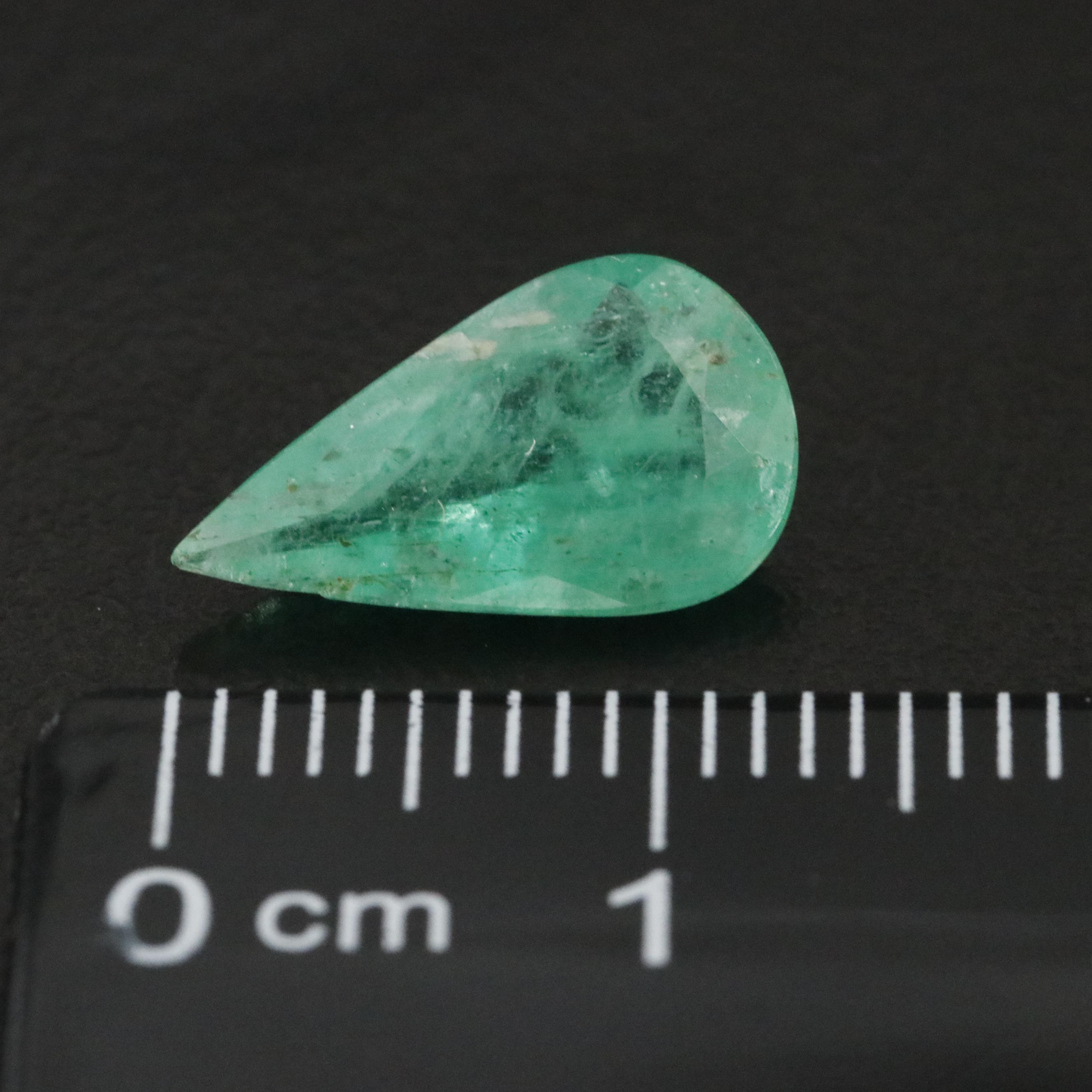 Loose 1.77 CT Emerald