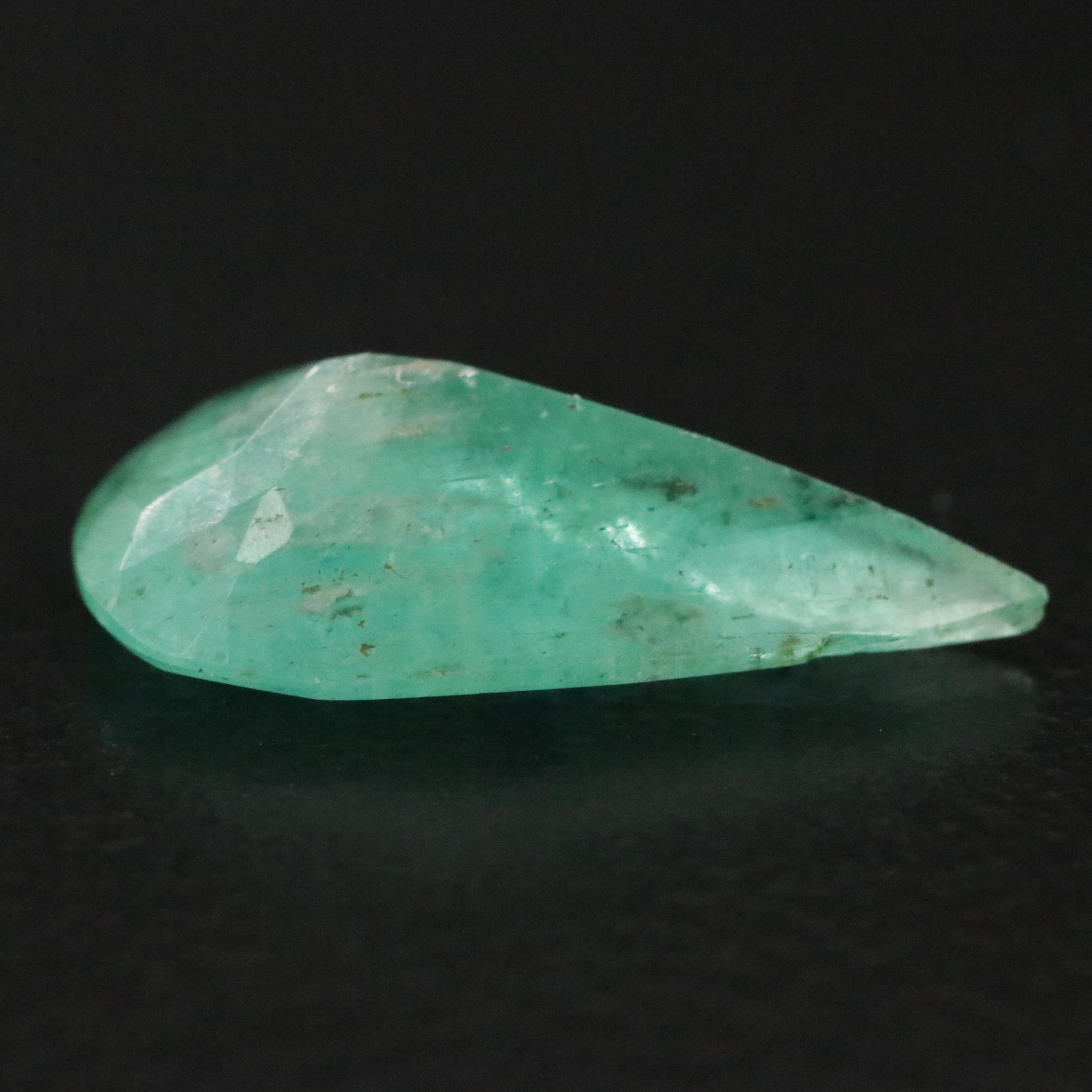 Loose 1.77 CT Emerald