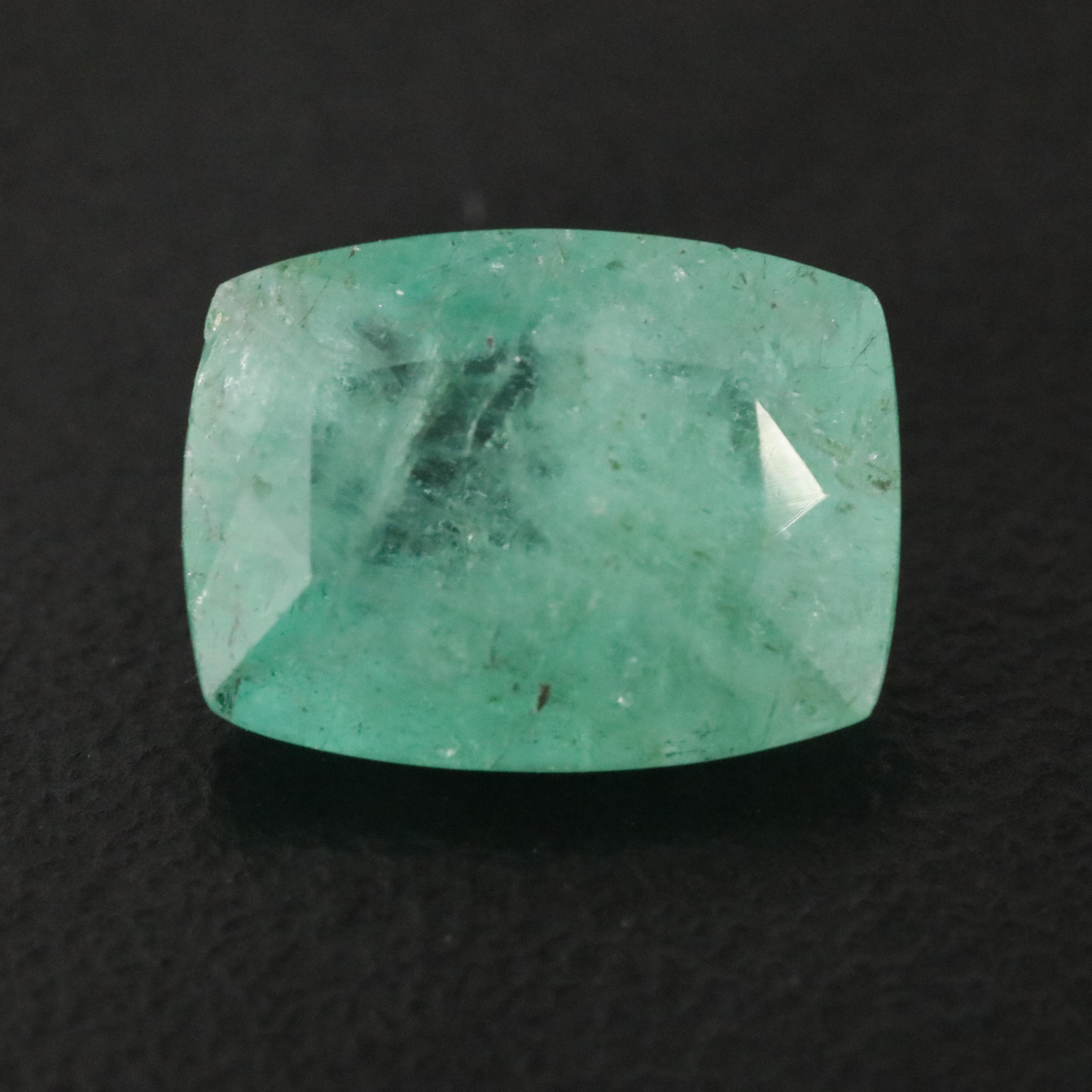 Loose 2.51 CT Emerald
