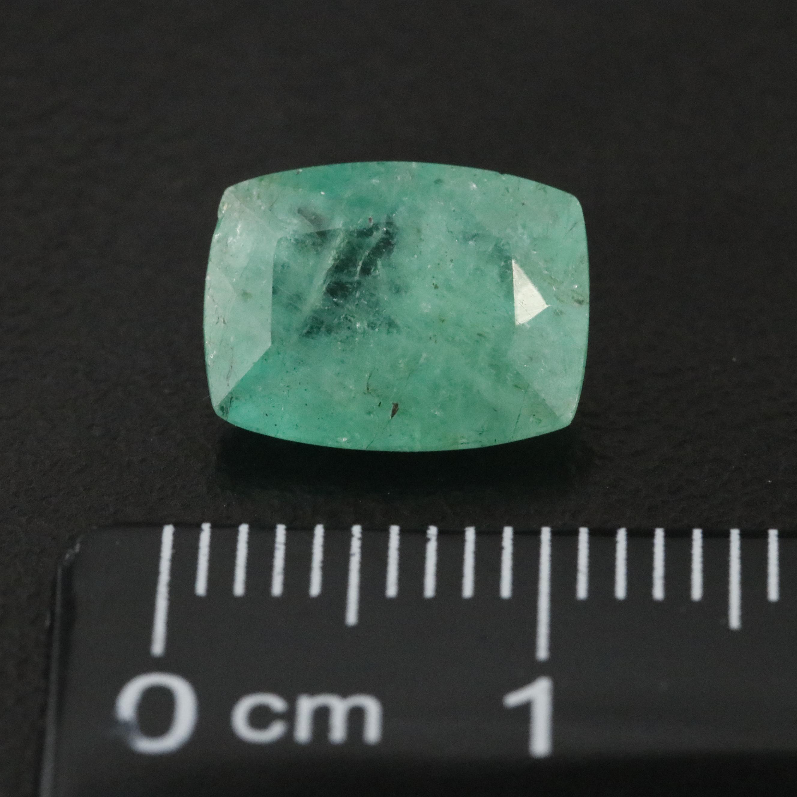 Loose 2.51 CT Emerald
