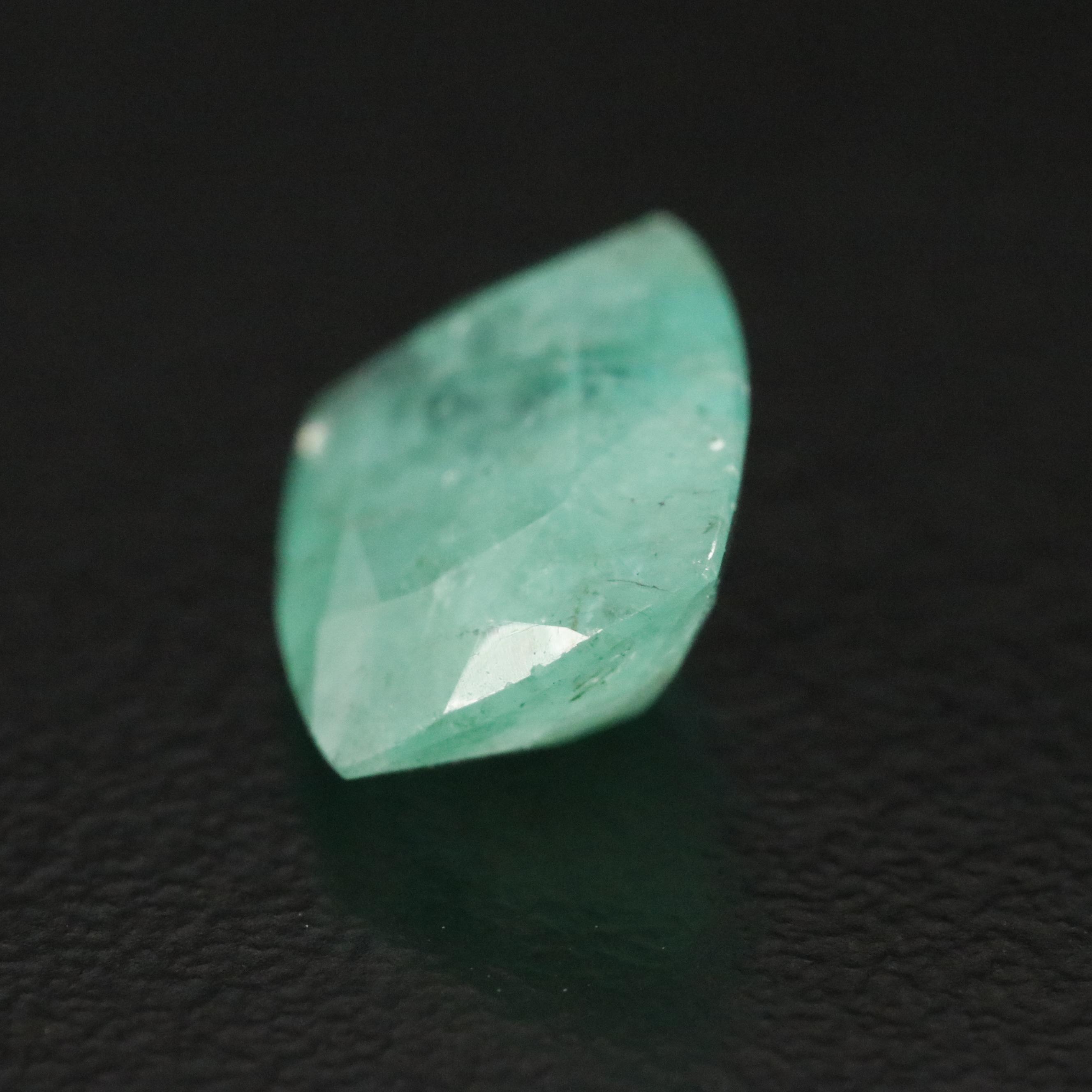 Loose 2.51 CT Emerald