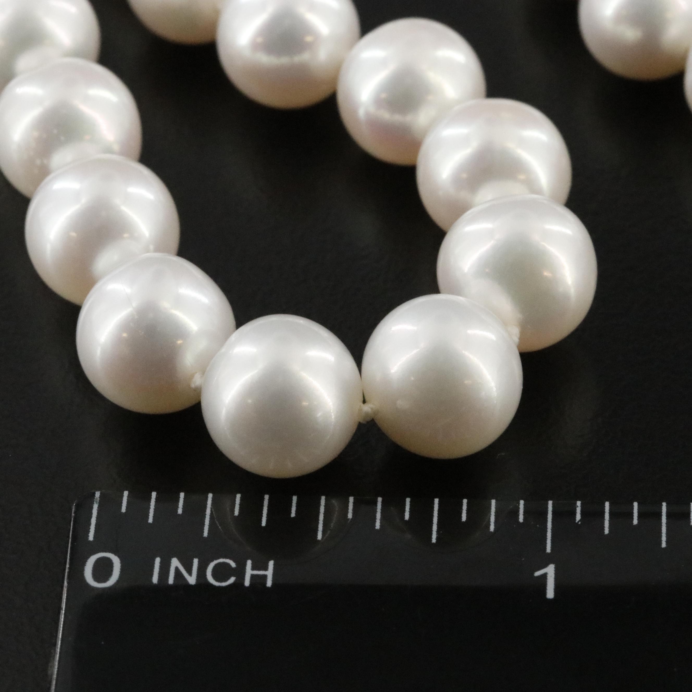 Pearl Necklace with 14K Clasp