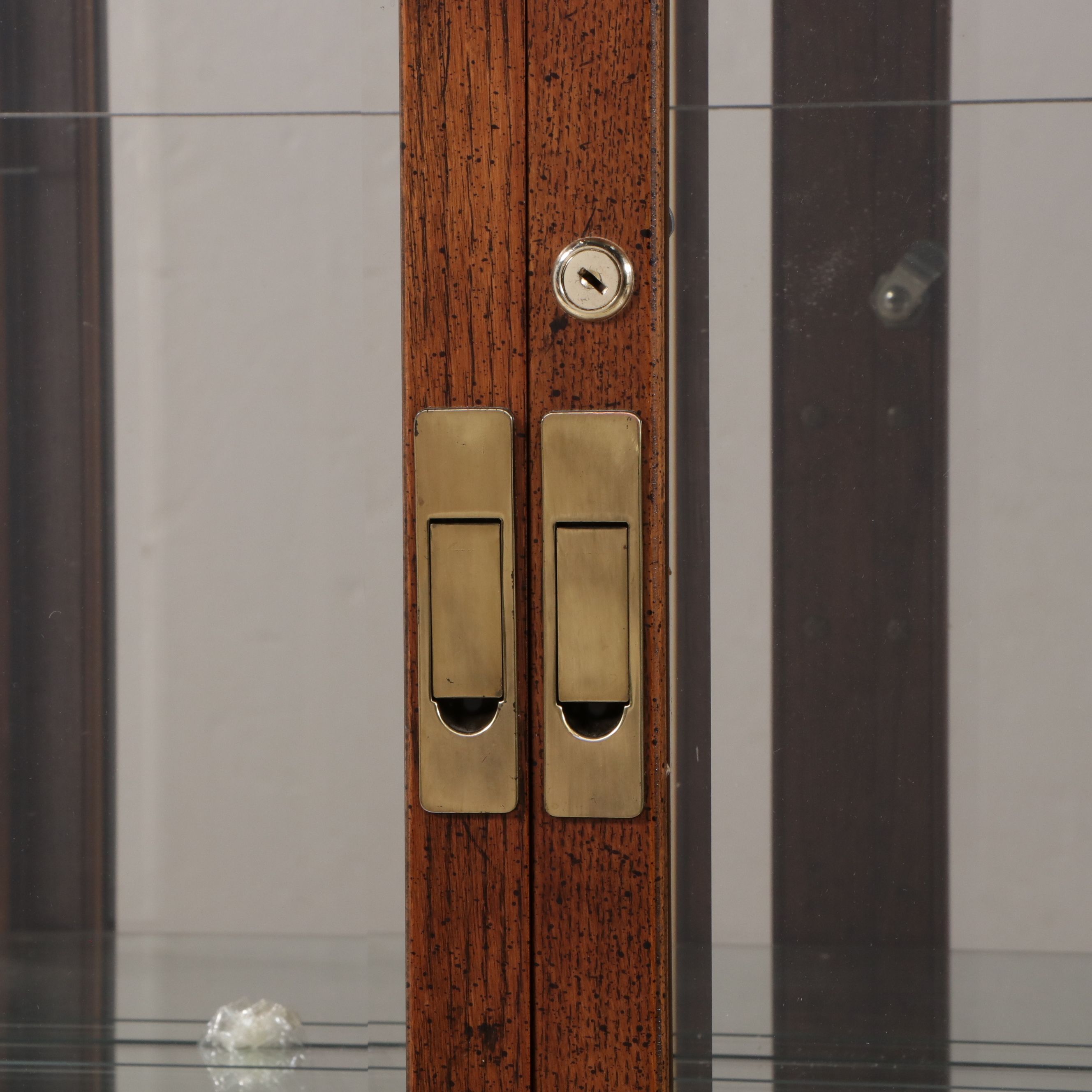 Henredon Oak Finish Mirrored Back Campaign Style Display Cabinets