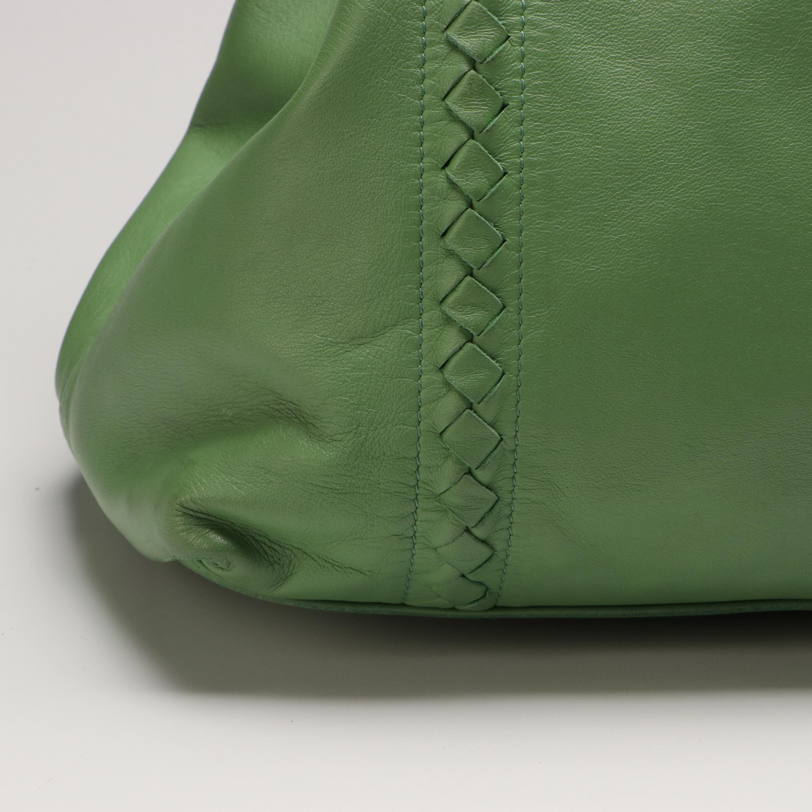 Bottega Veneta Reversible Tote in Green Leather
