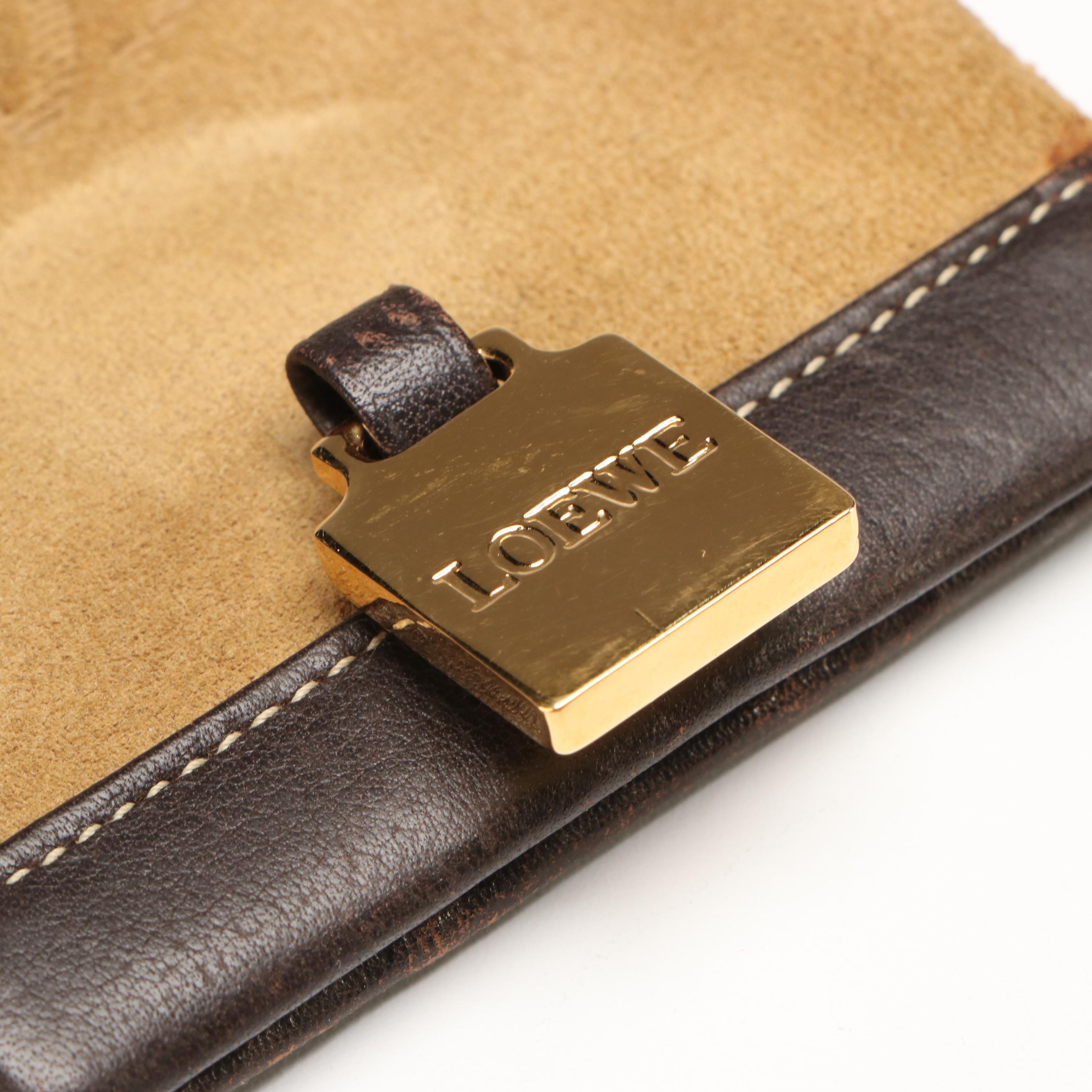 Lowe Sunglasses Case in Suede with Leather Trim