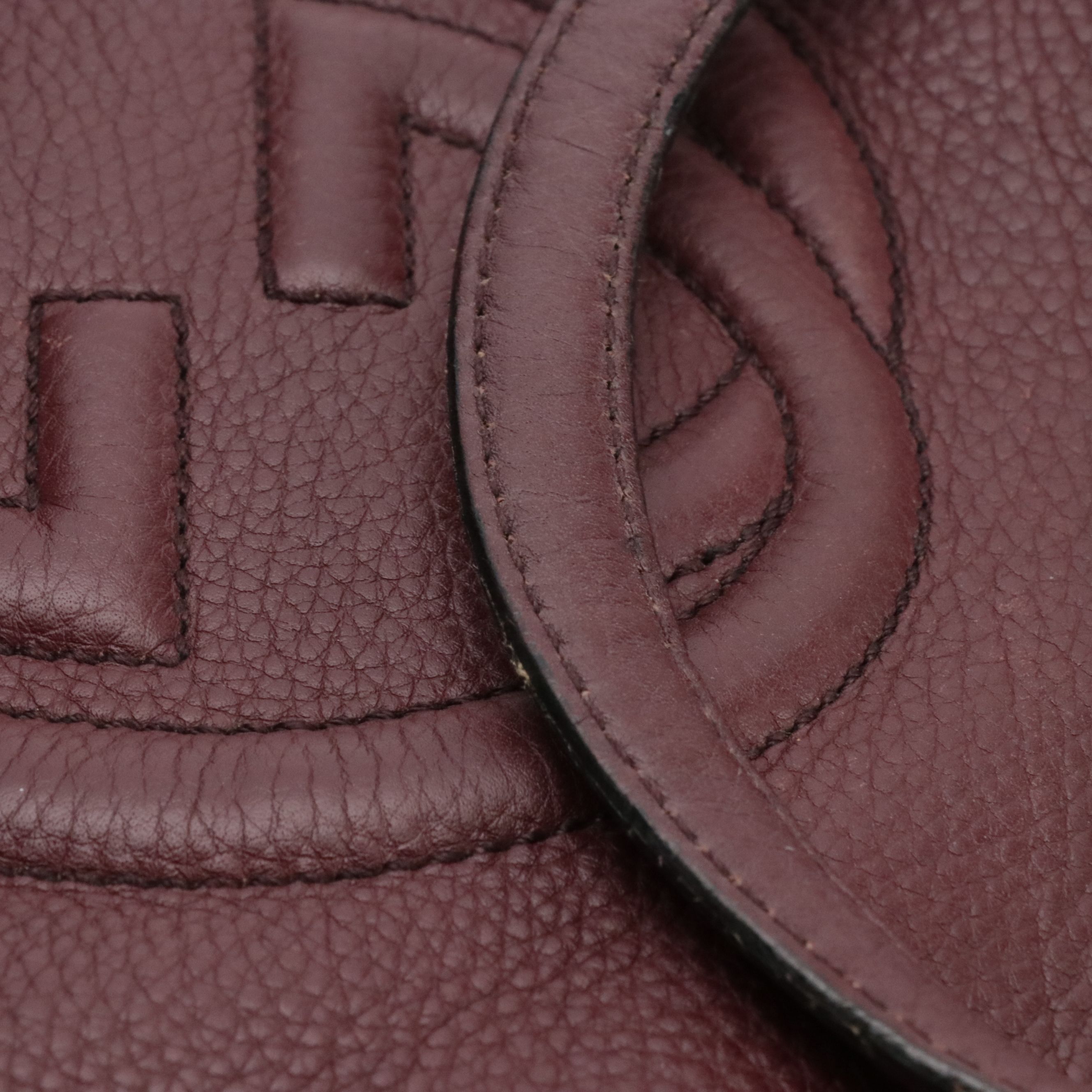 Gucci Interlocking GG Soho Tassel Two-Way Bag in Pebbled Leather