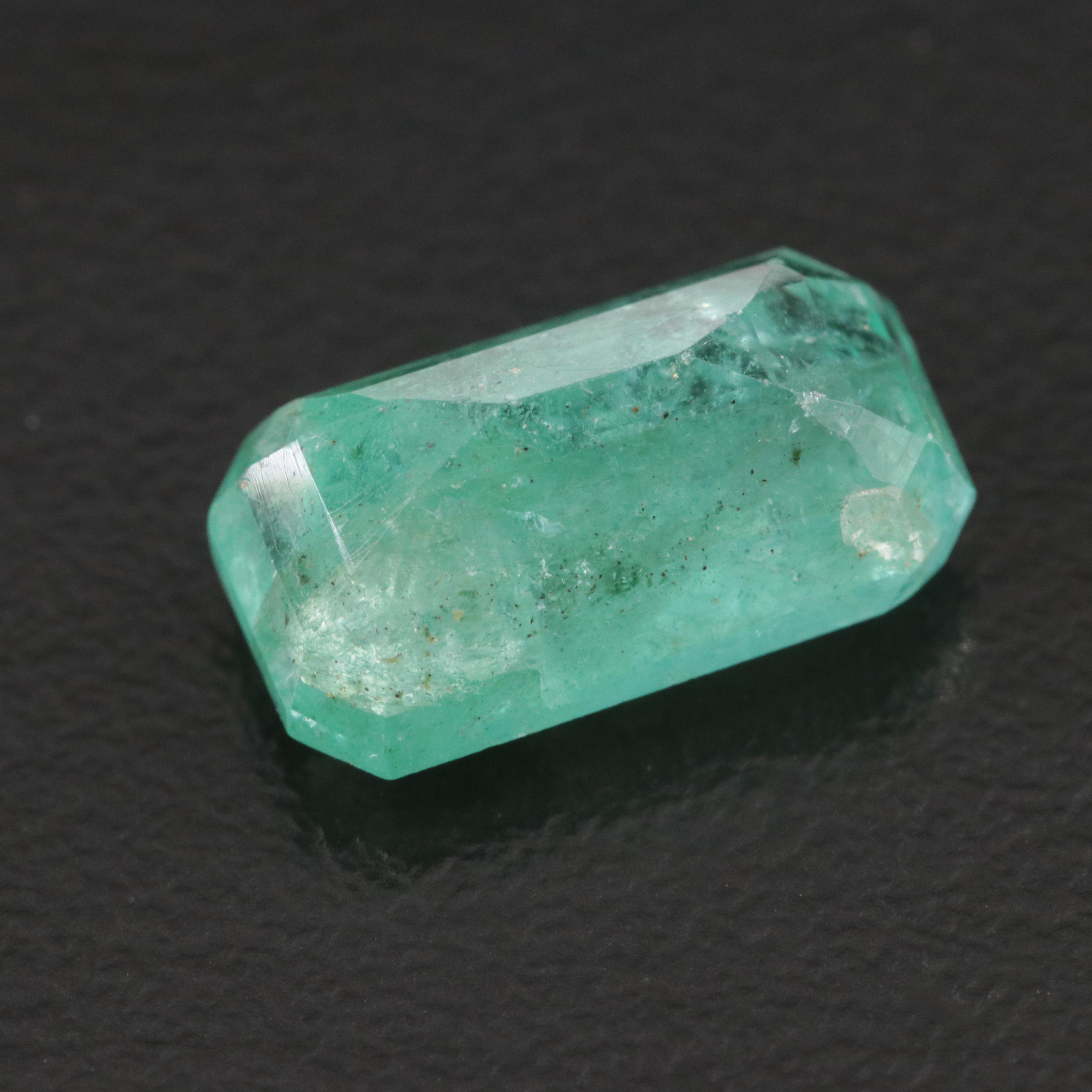 Loose 4.25 CT Emerald
