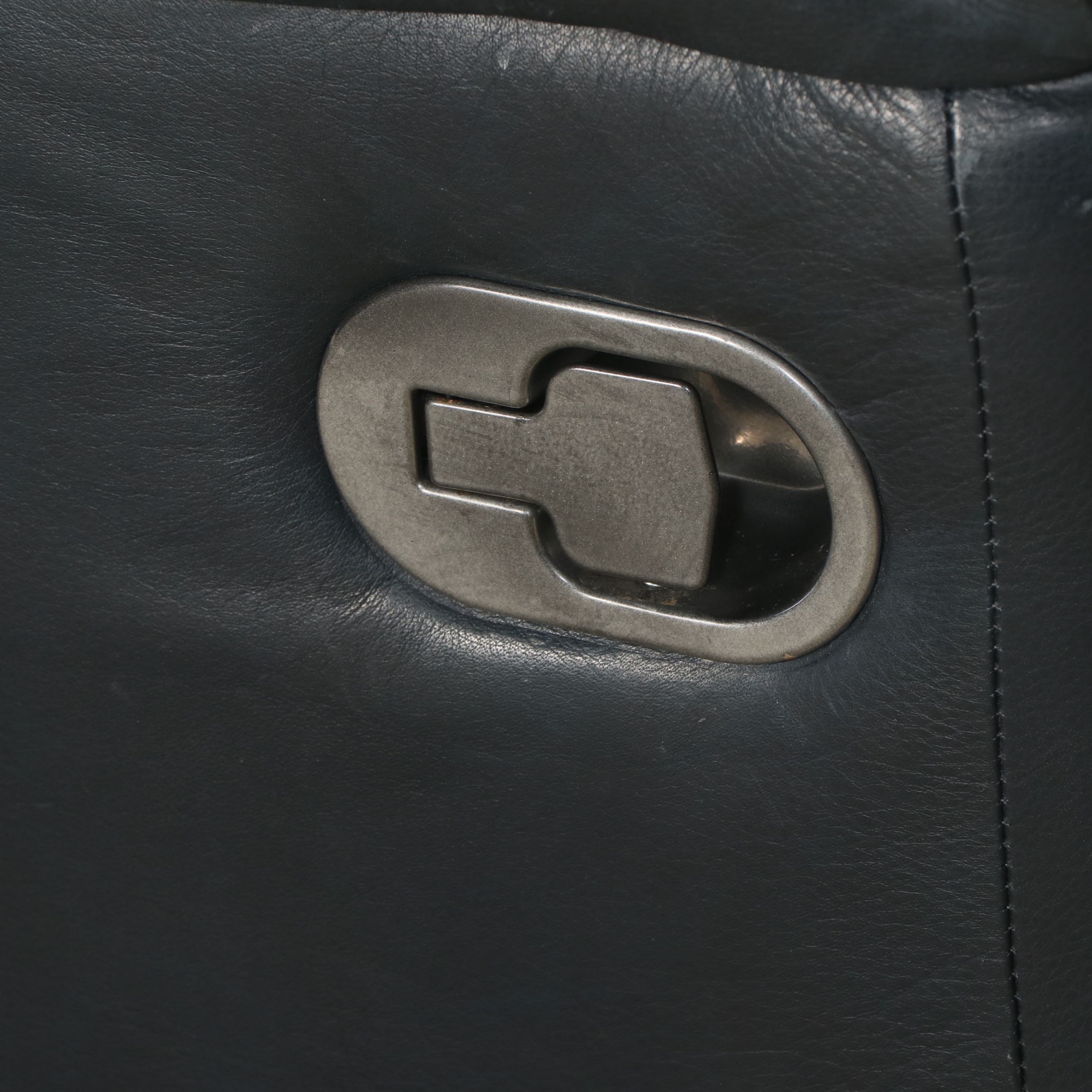 Sofa Express Leather Recliner