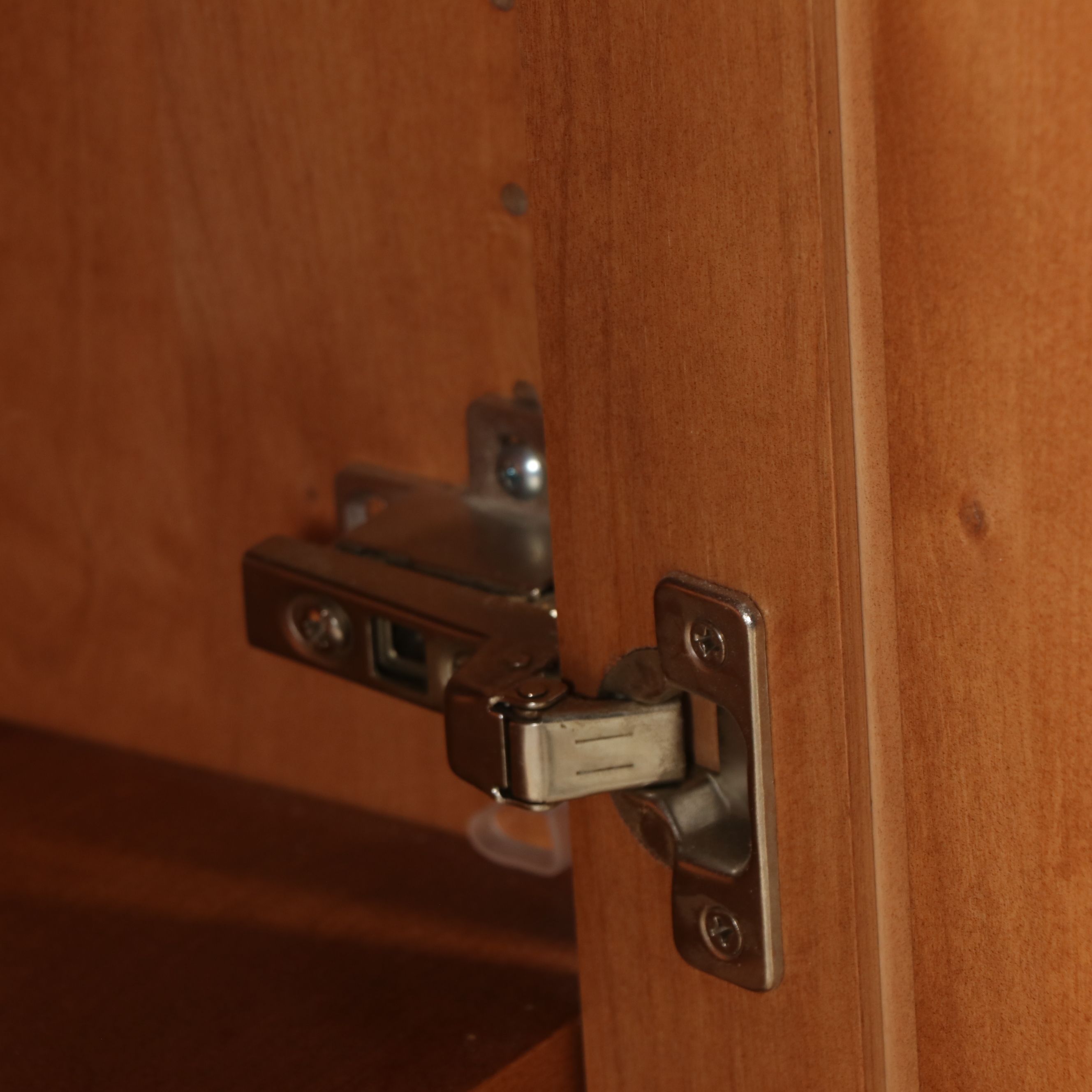 Maco Furniture Shaker Style Maple Finish Cabinet, 2007