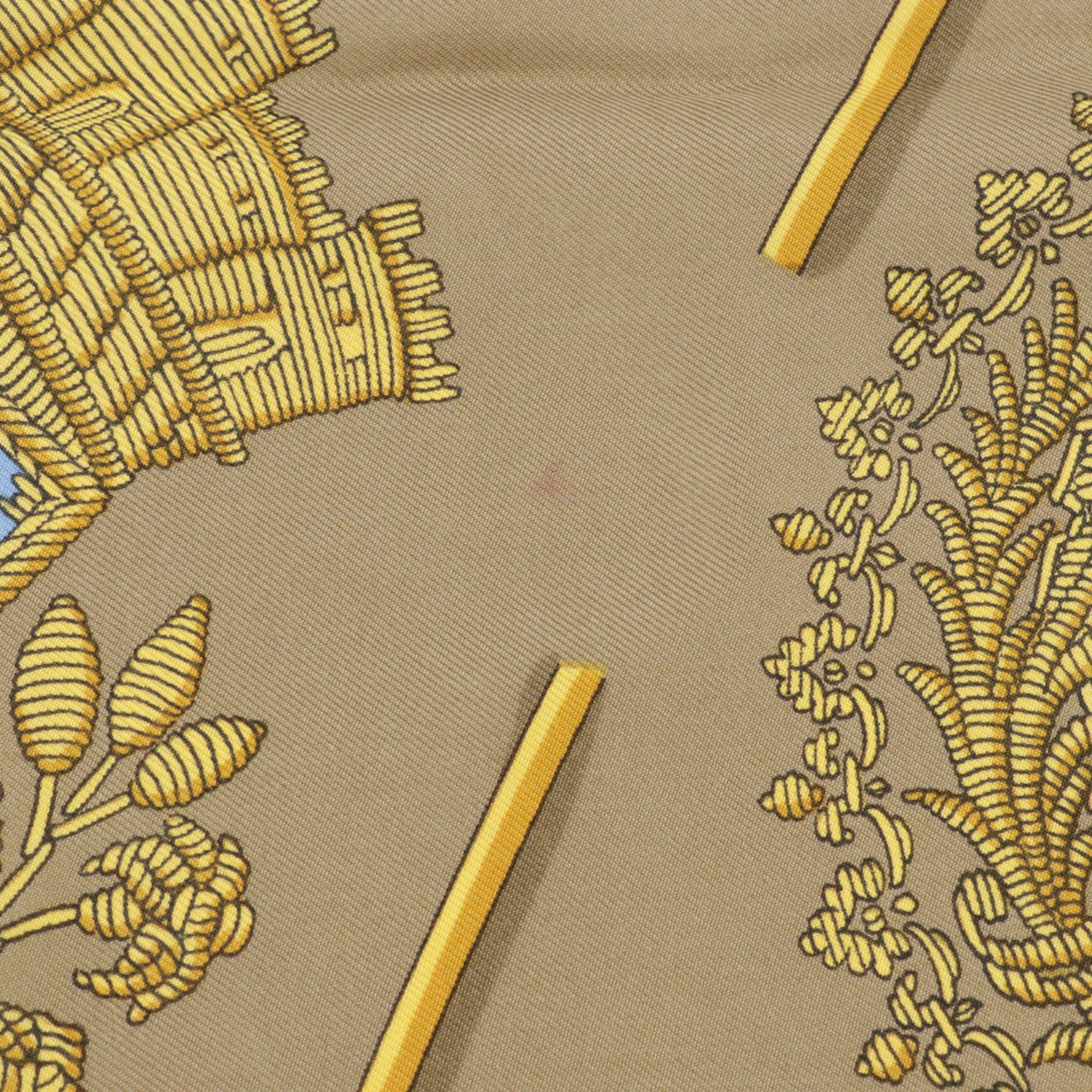 Hermès "Les Armes de Paris" Scarf 90 in Silk Twill