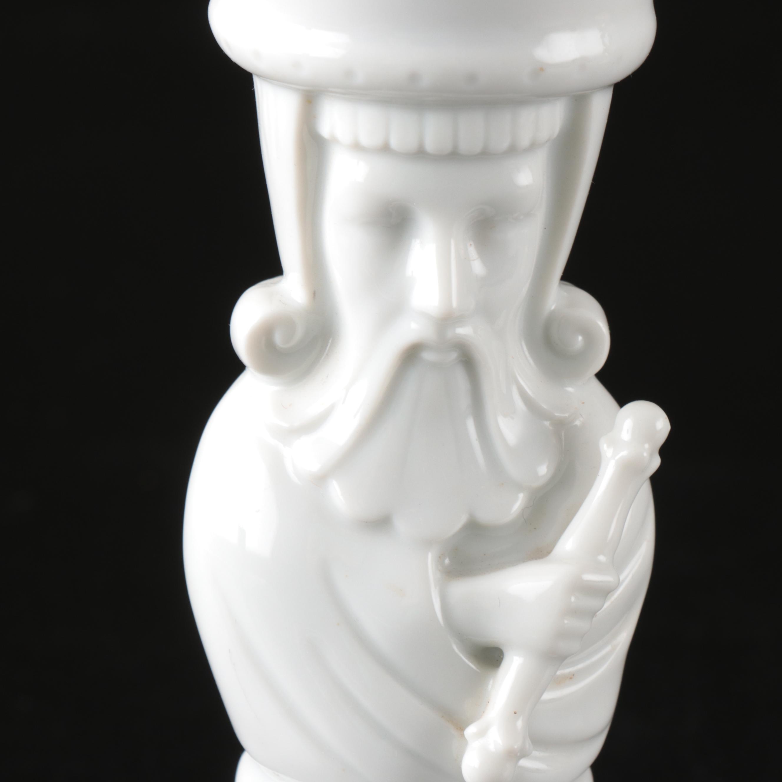 Royal Worcester "Fern Leaf" with Lenox and Other Porcelain Tableware and Décor