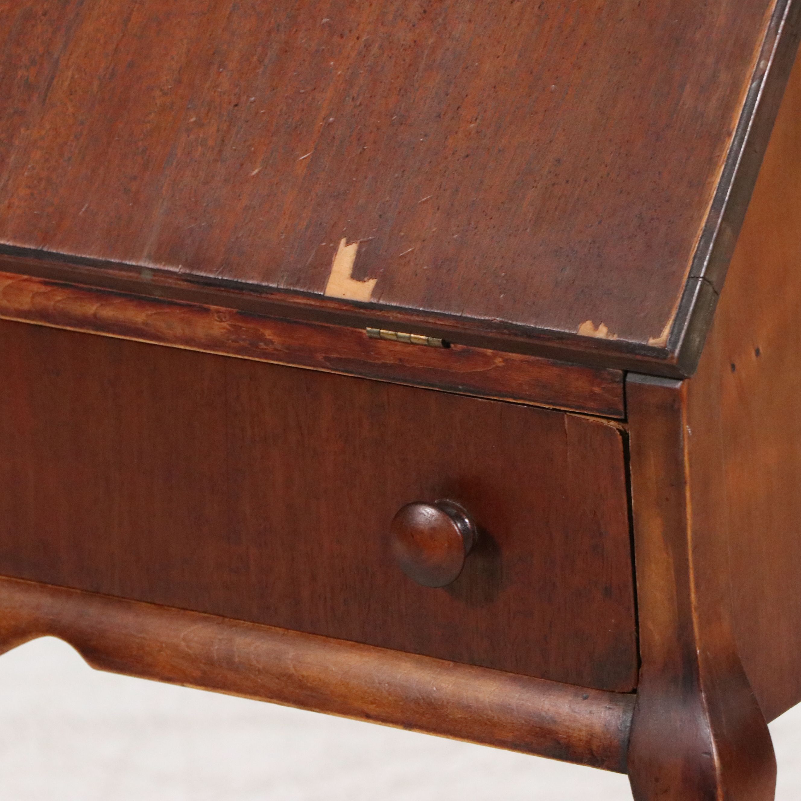 Queen Anne Style Mahogany Finish Drop-Front Desk, Early 20th Century