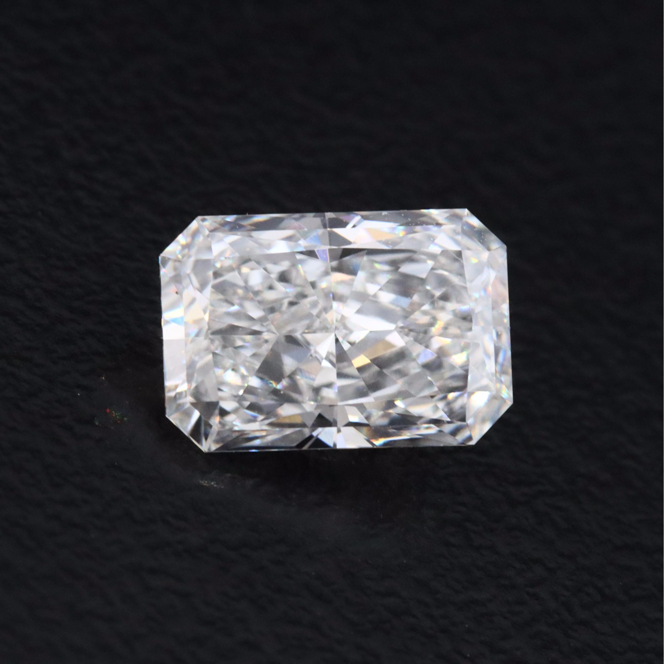 Loose 1.46 CT Lab Grown Diamond with IGI Report