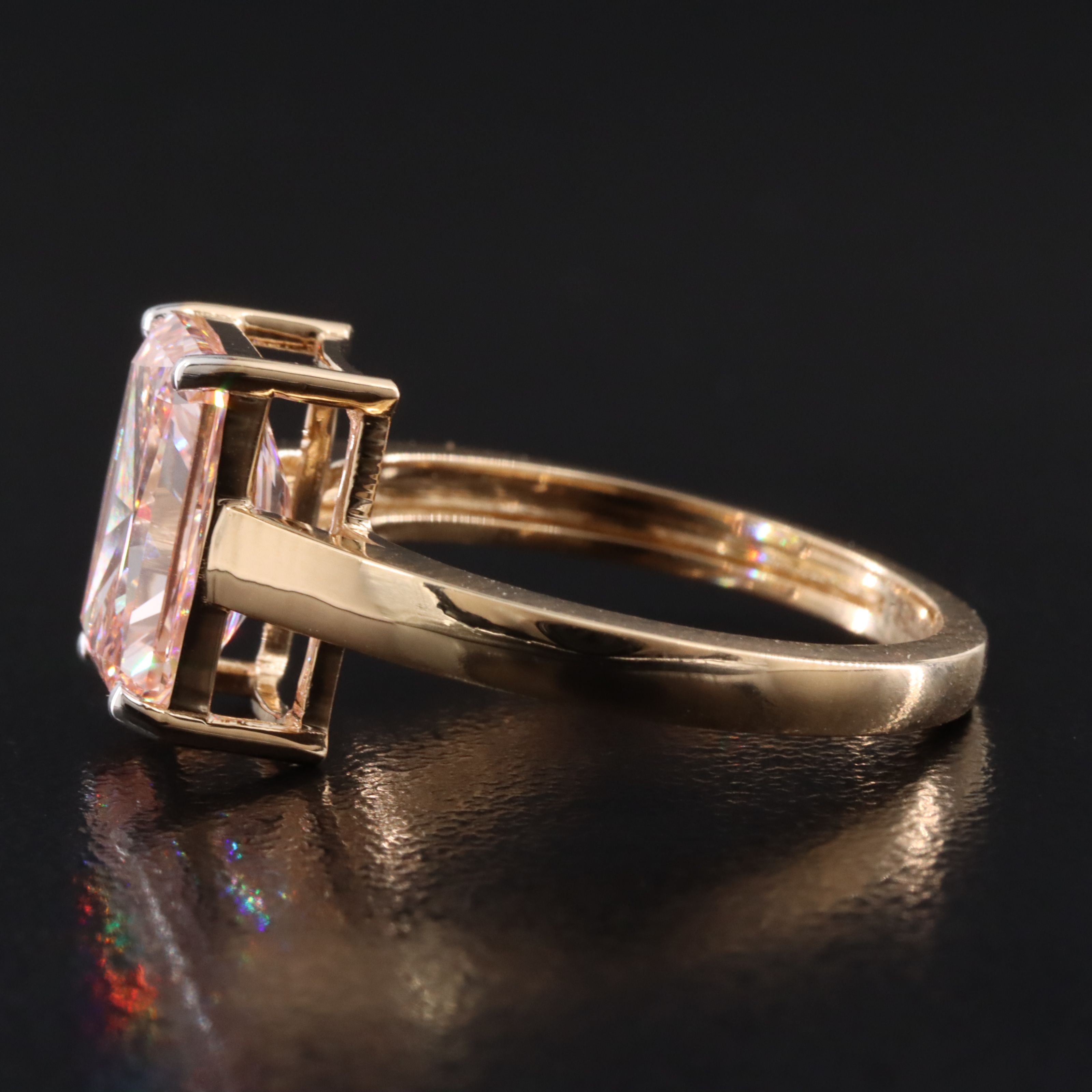 18K 3.00 CTW Lab Grown Fancy Pink Diamond Solitaire Ring with IGI Report