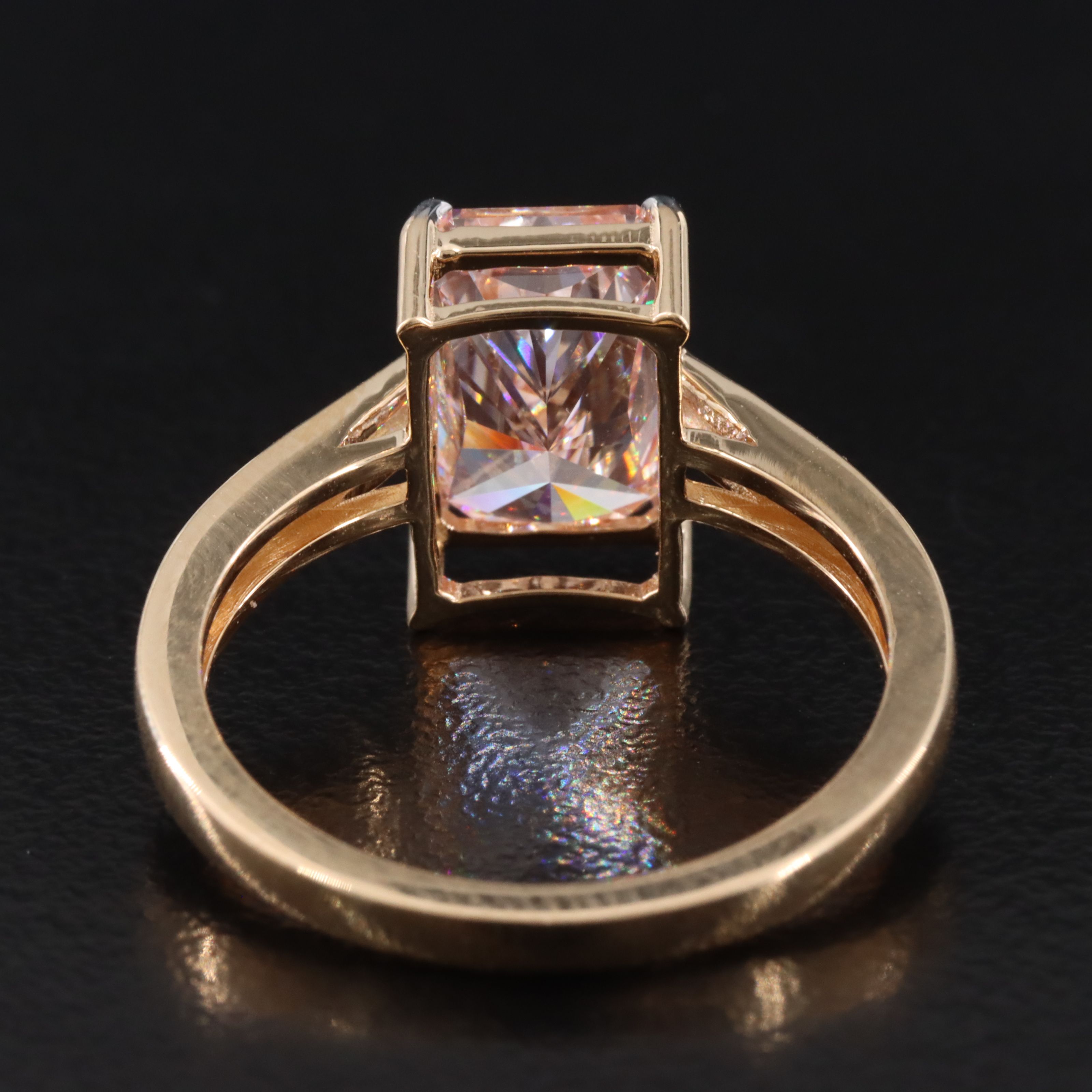 18K 3.00 CTW Lab Grown Fancy Pink Diamond Solitaire Ring with IGI Report