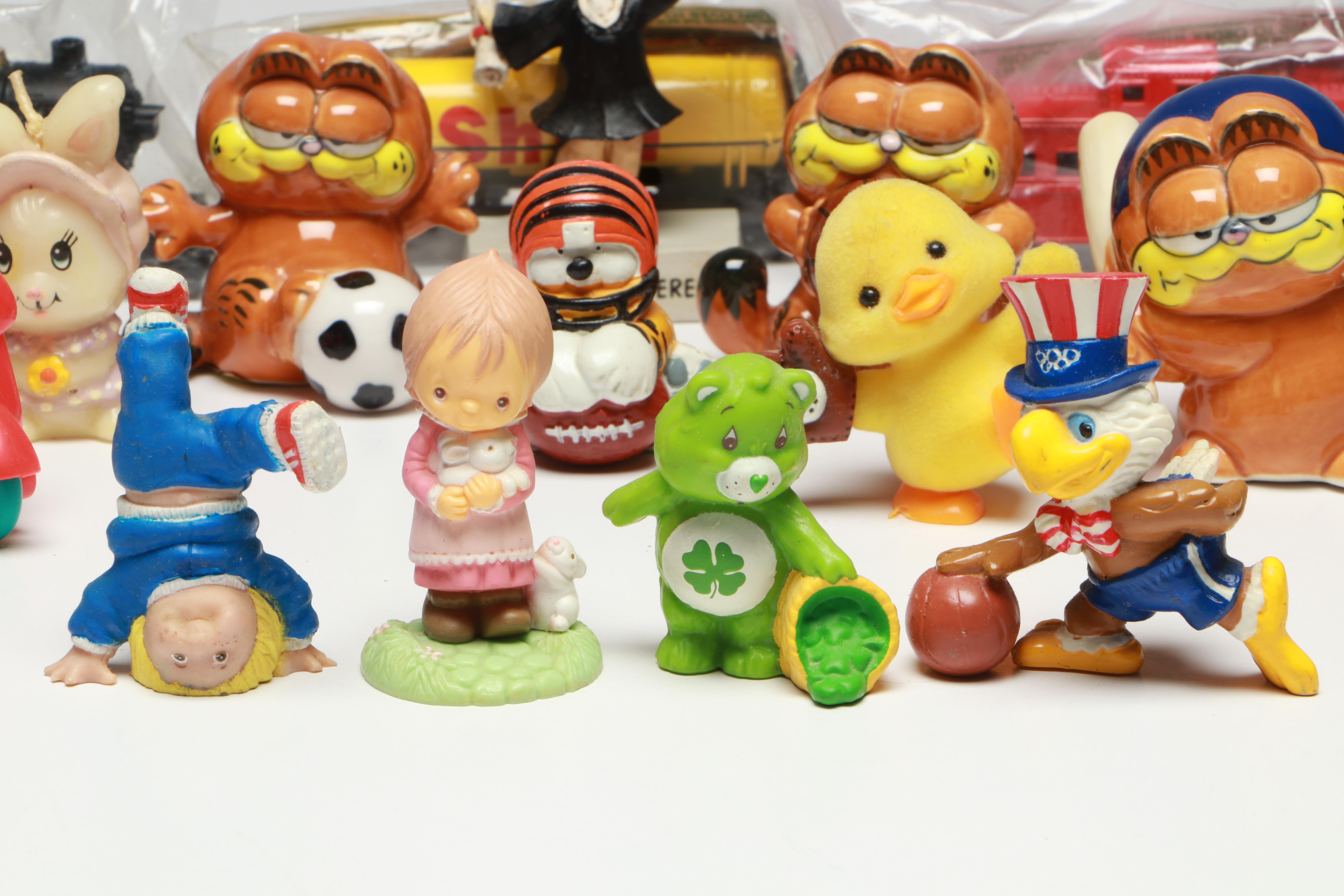 Ceramic Garfield Figures with Smurfs, Care Bears, and More Figurines