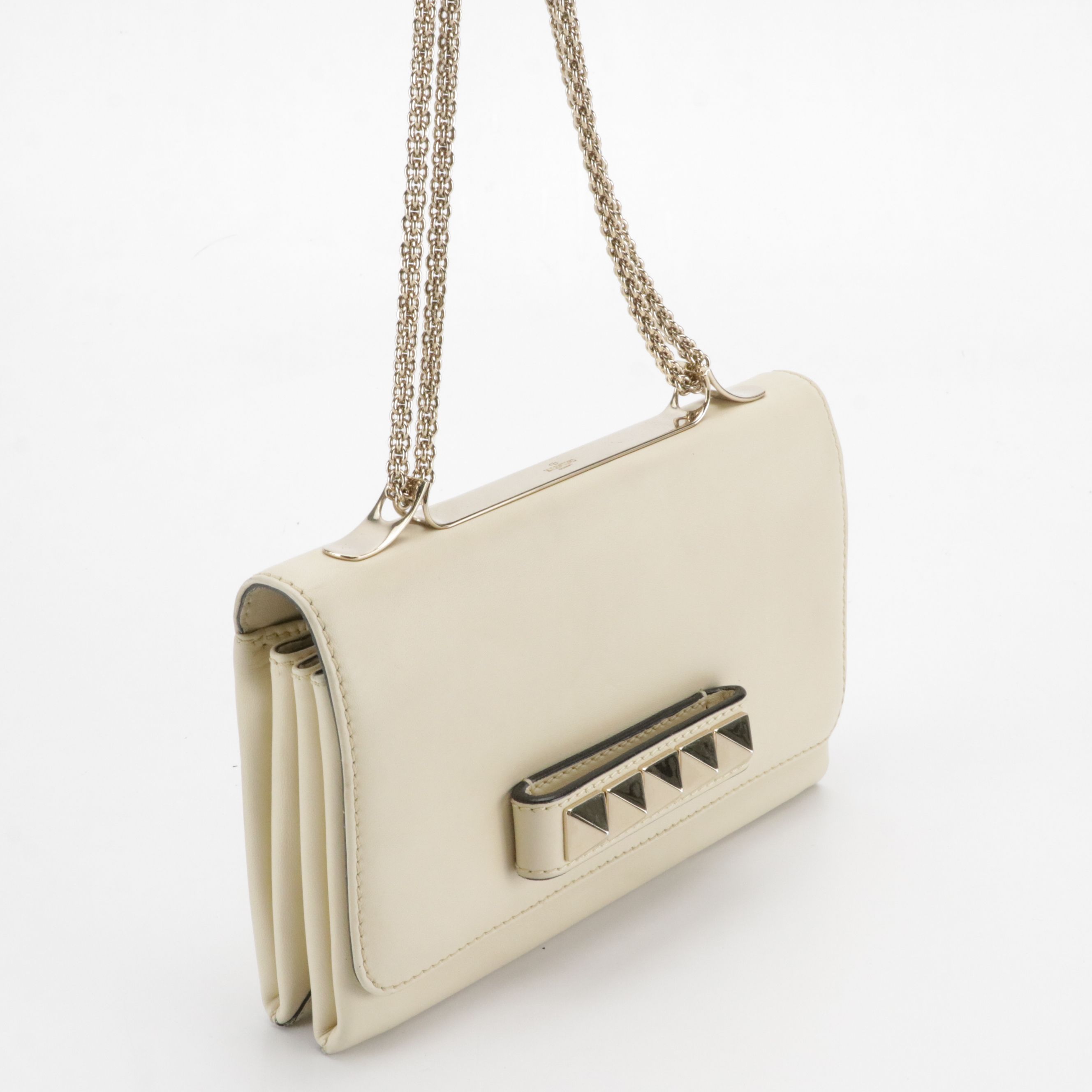 Valentino Garavani Va Va Voom Convertible Shoulder Bag in Cream Calfskin Leather